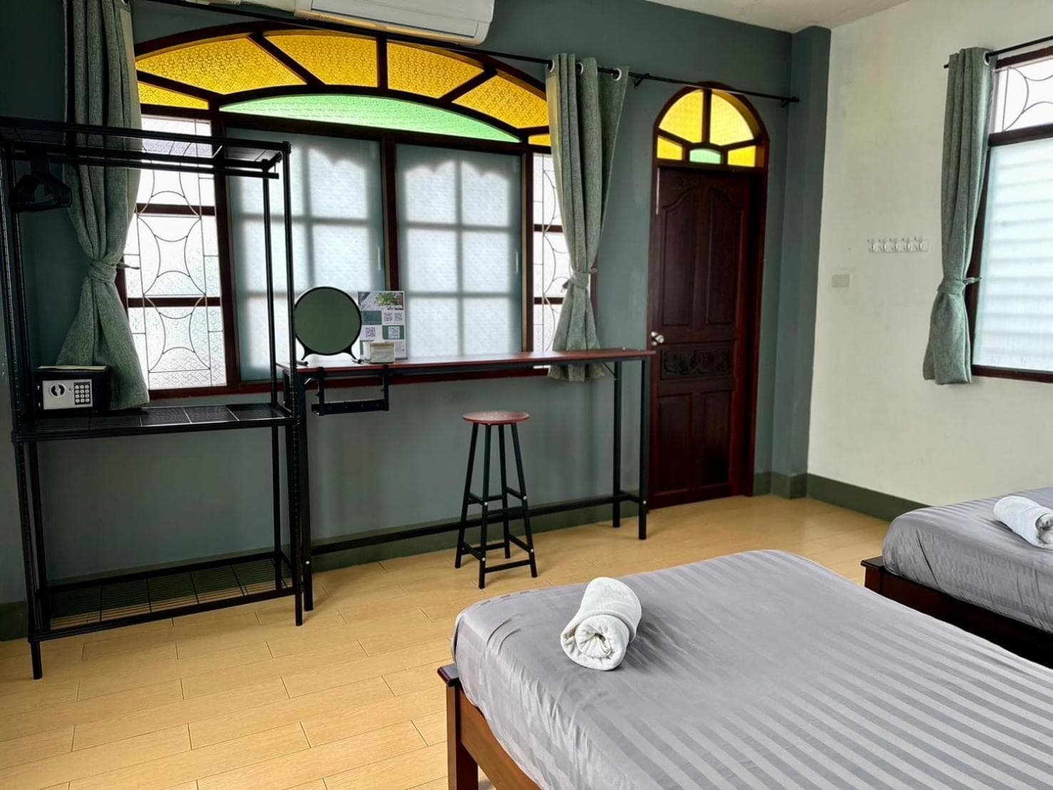 Niece Hostel Phuket - Bangtao Beach