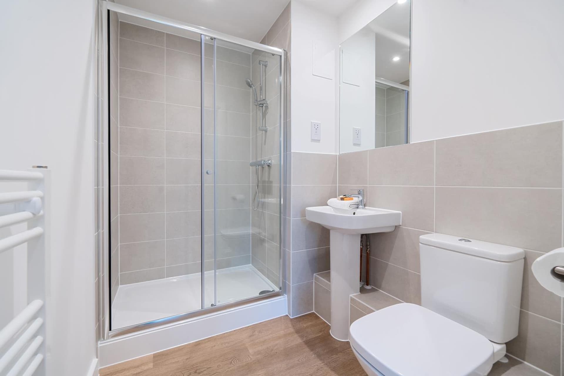 Roomspace Serviced Apartments - Walton Court