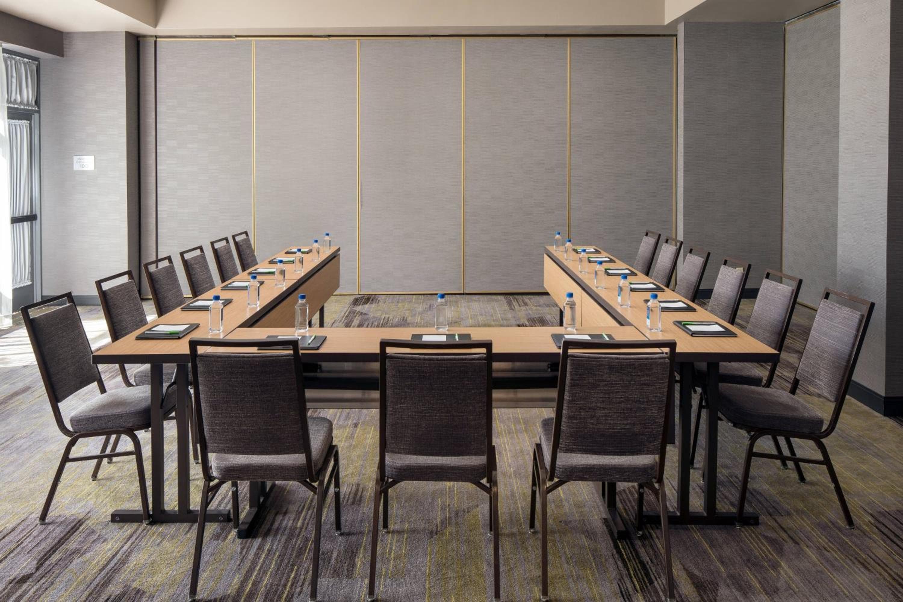 Courtyard by Marriott Richmond Berkeley