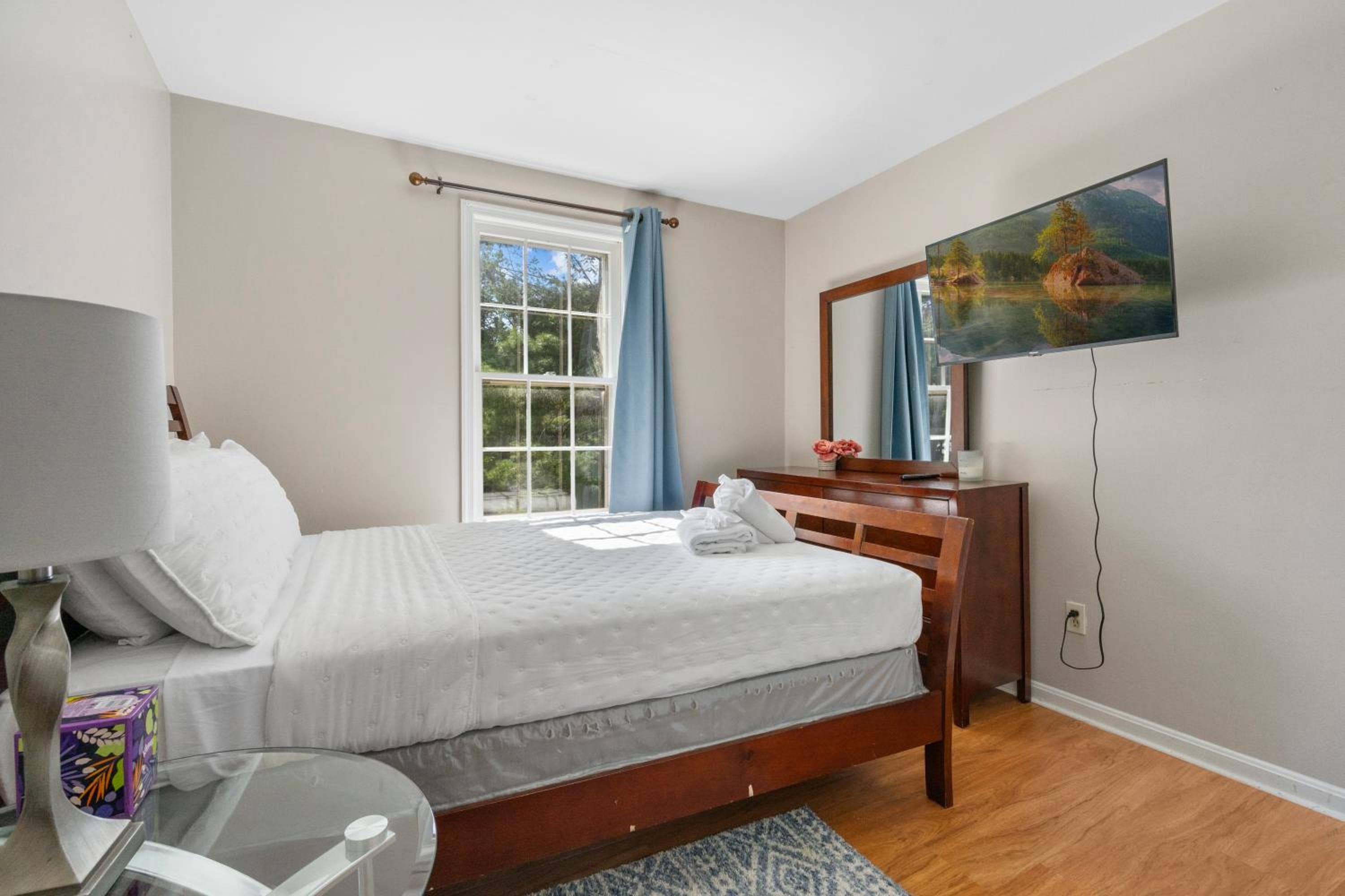 Montgomery Village Vacation Home