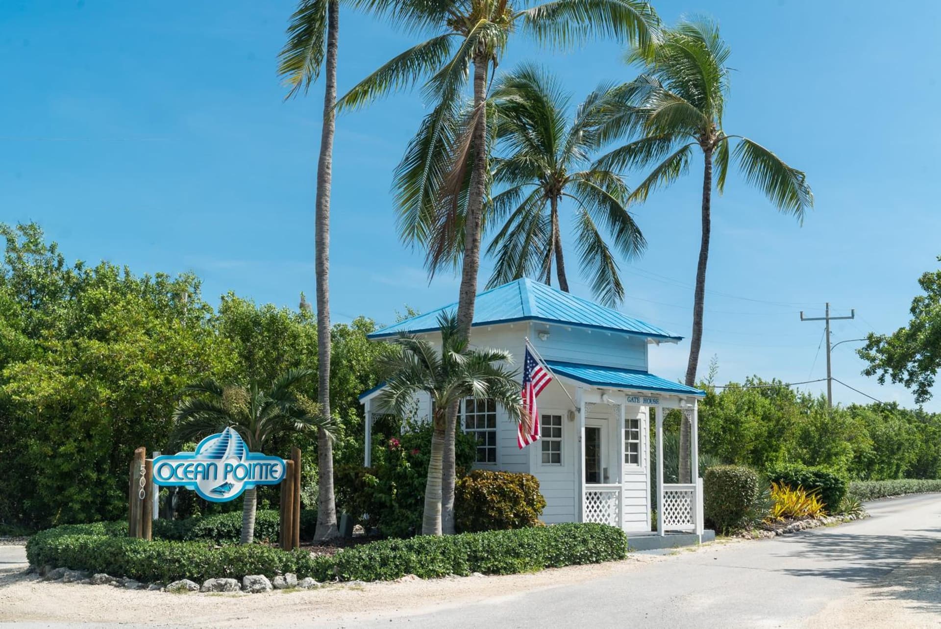 Sunrise Sanctuary - Top Floor Ocean Pointe 2415