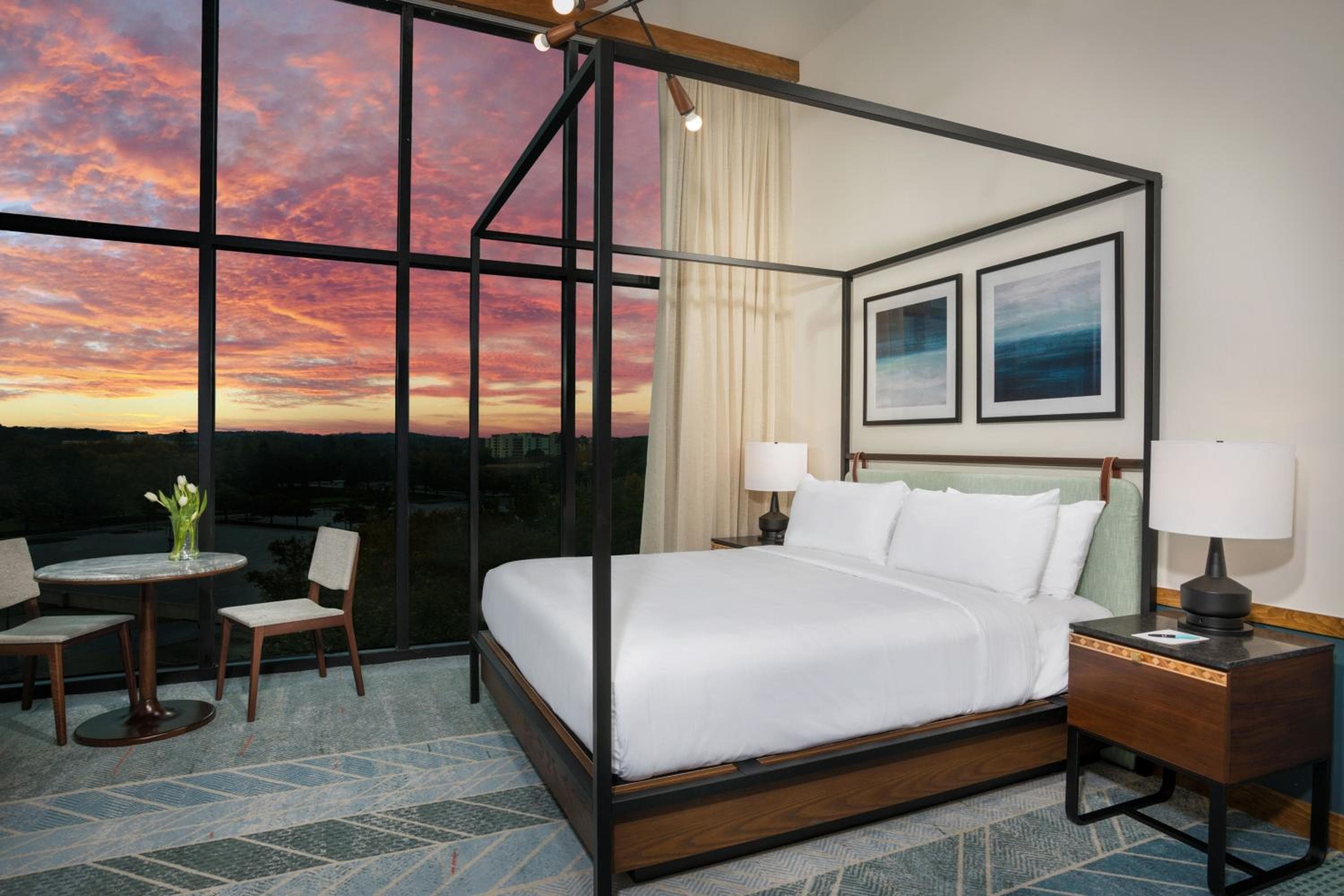 Merriweather Lakehouse Hotel, Autograph Collection