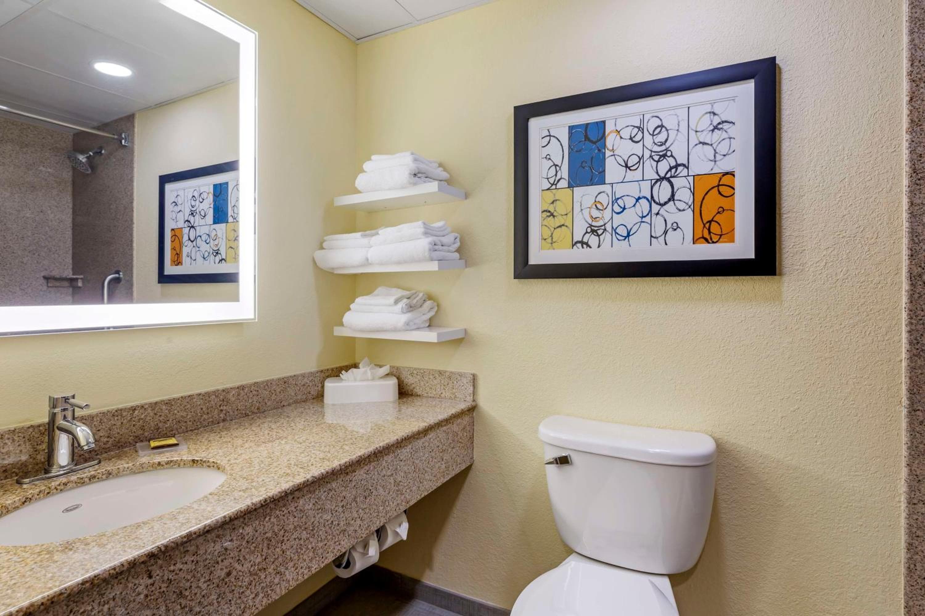 Best Western Plus North Shore Hotel
