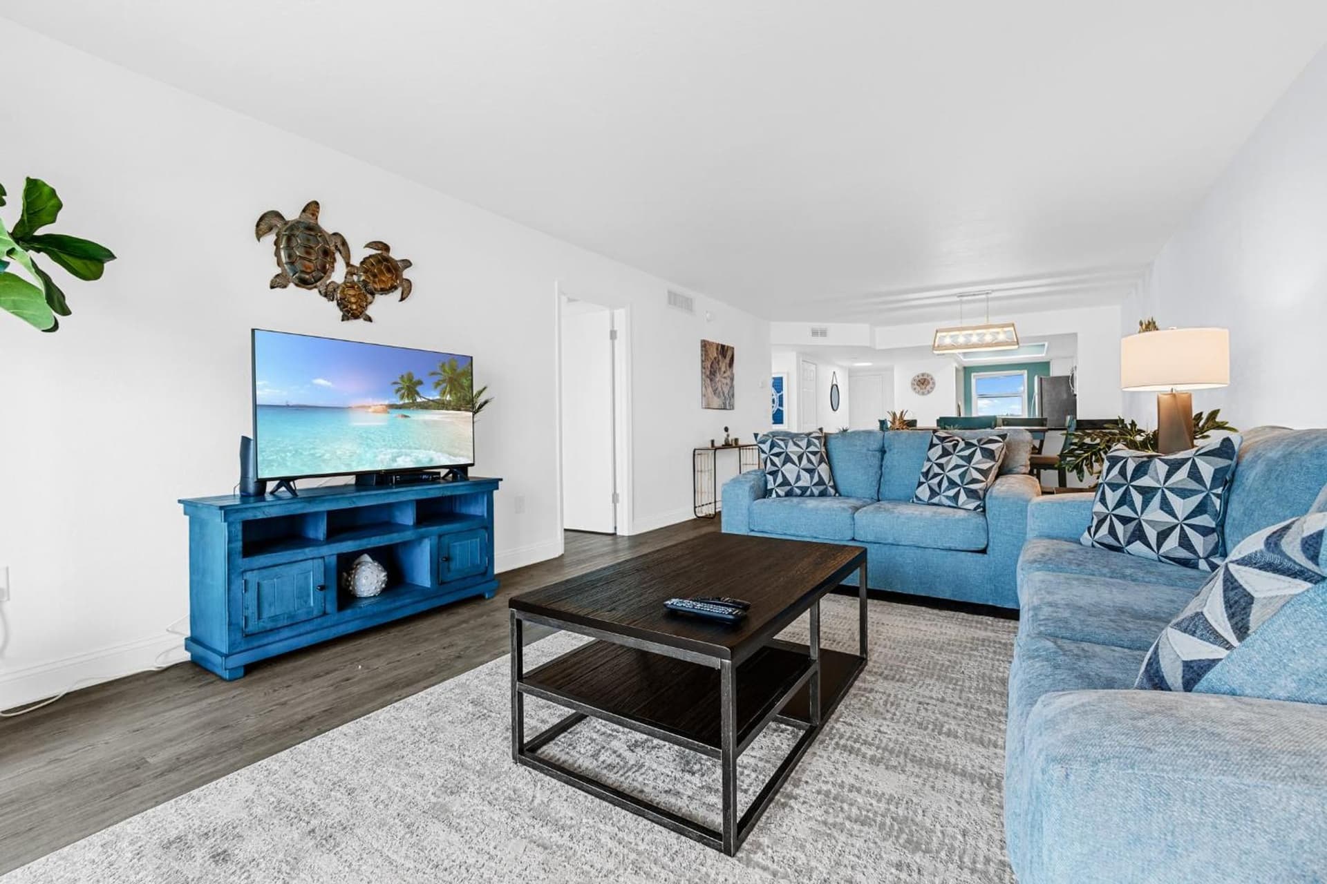 Boardwalk 205
