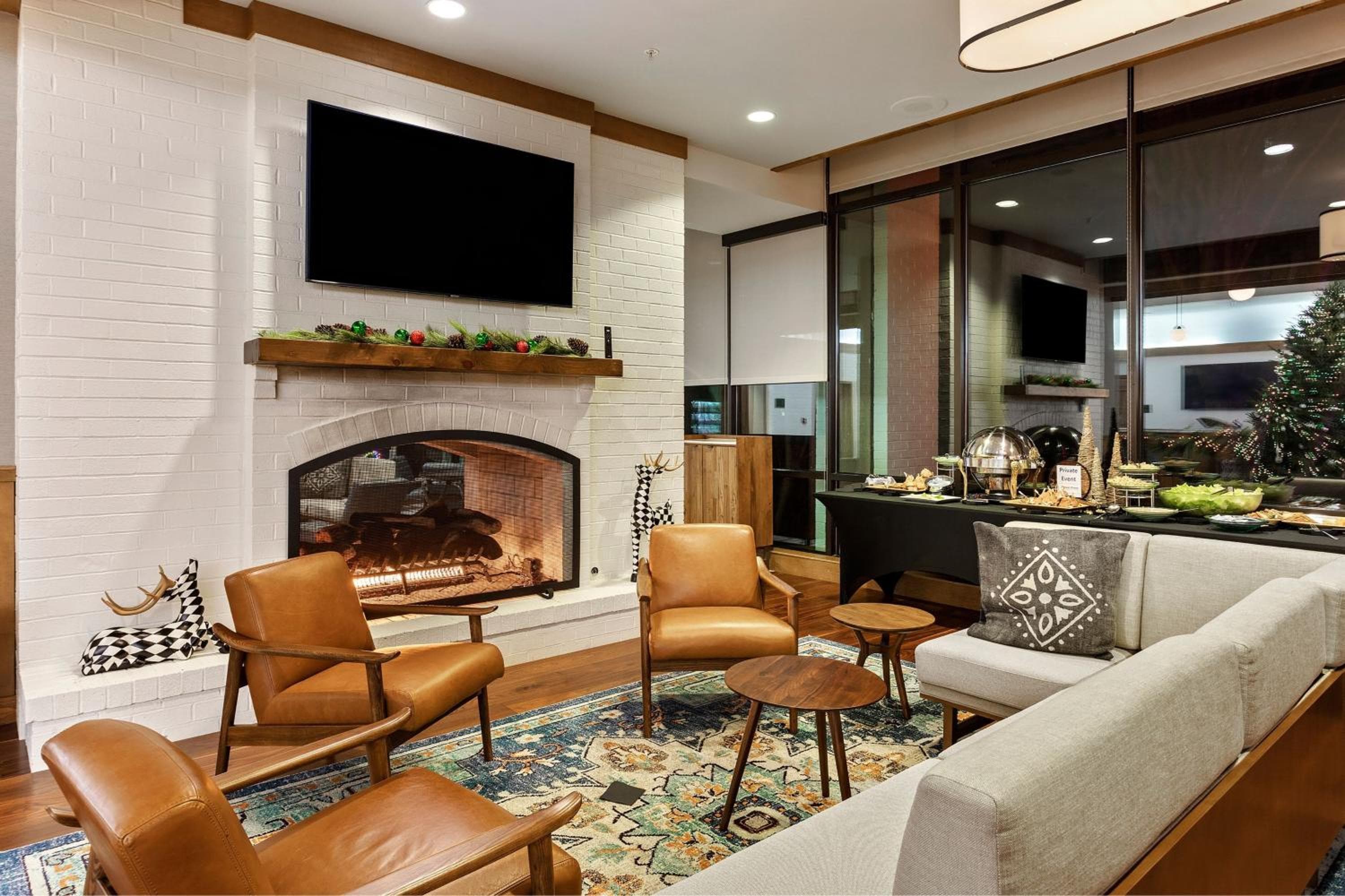 Merriweather Lakehouse Hotel, Autograph Collection