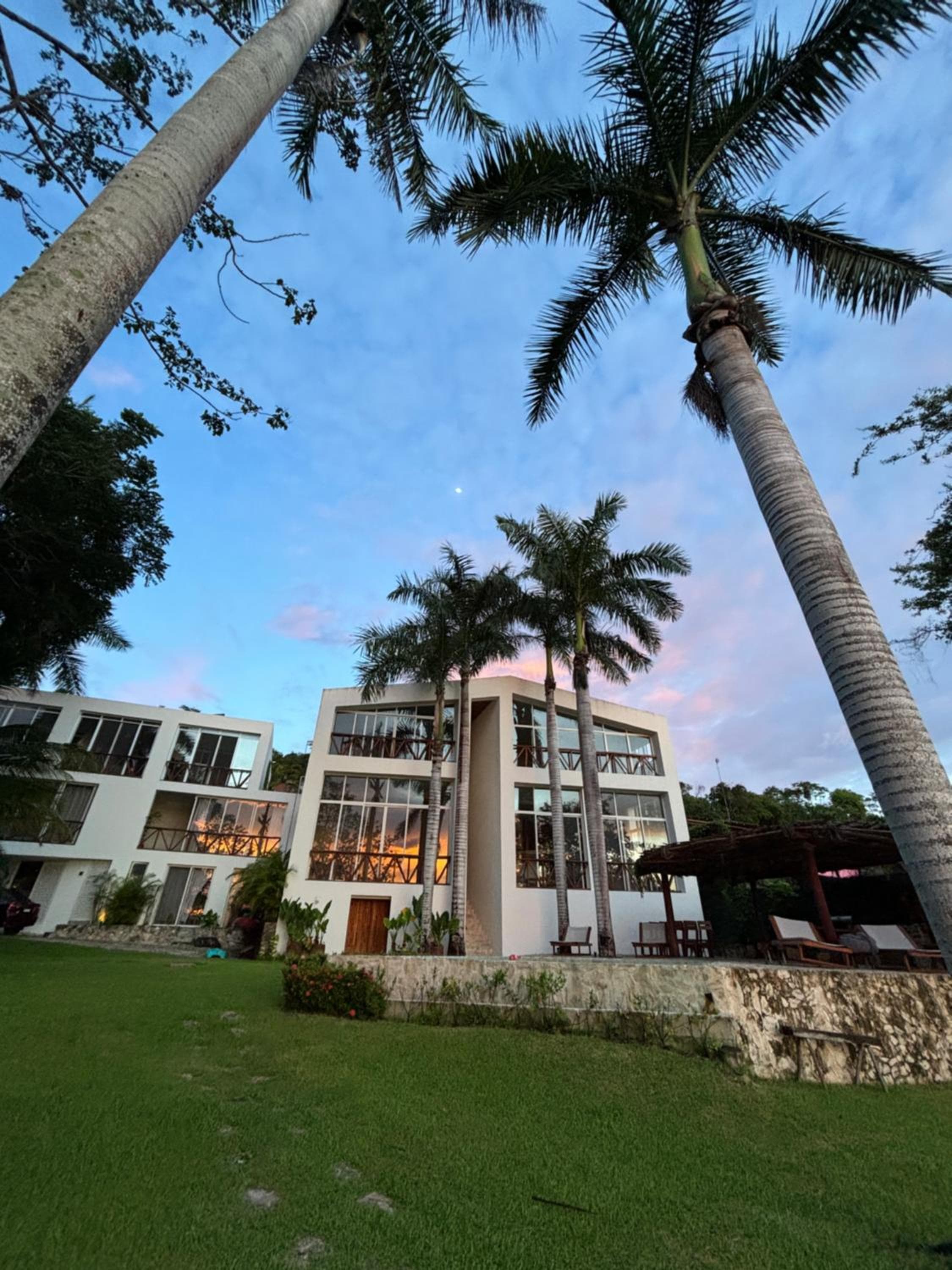 Villa Patos -Lagoon Front
