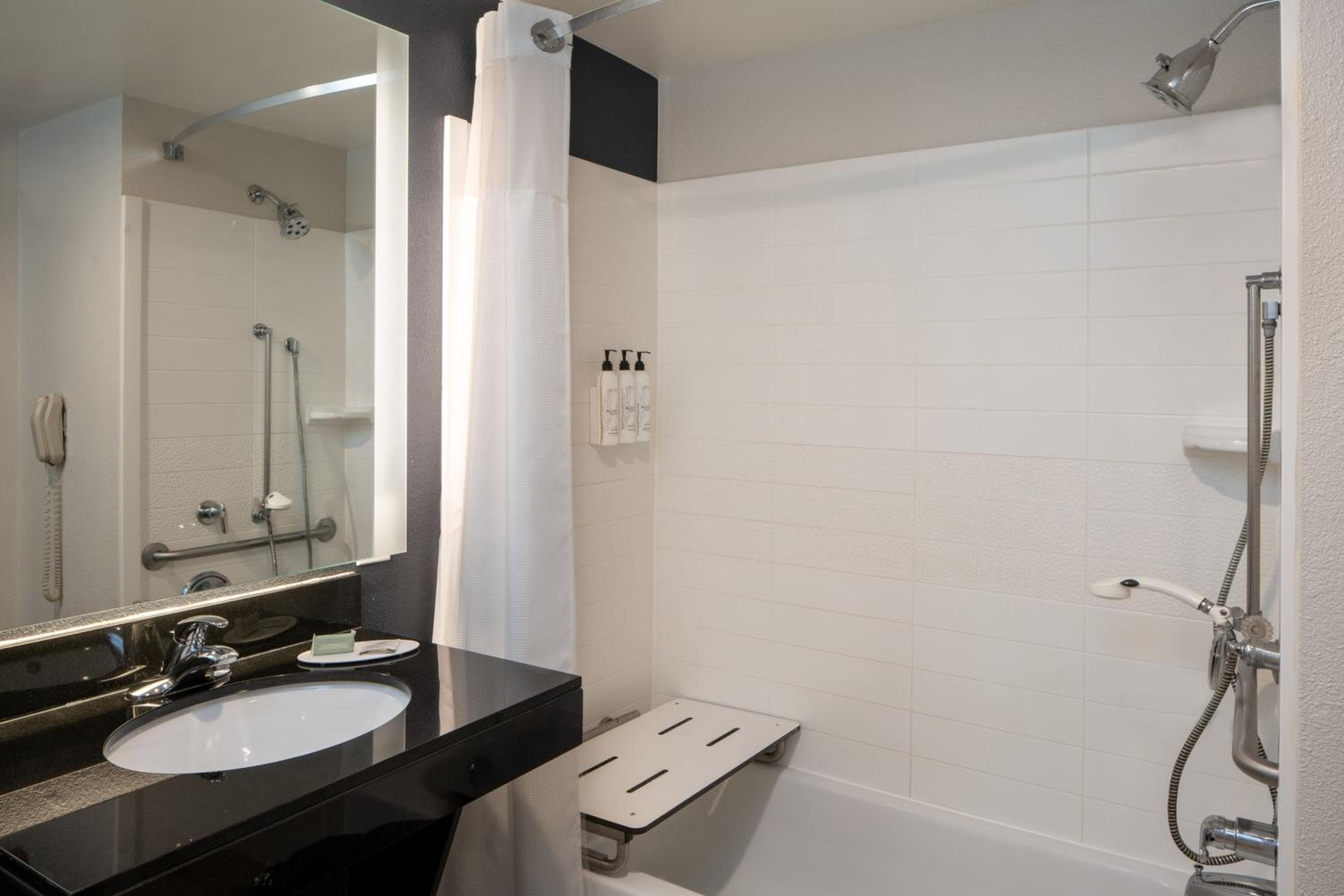 Fairfield Inn and Suites Memphis Germantown