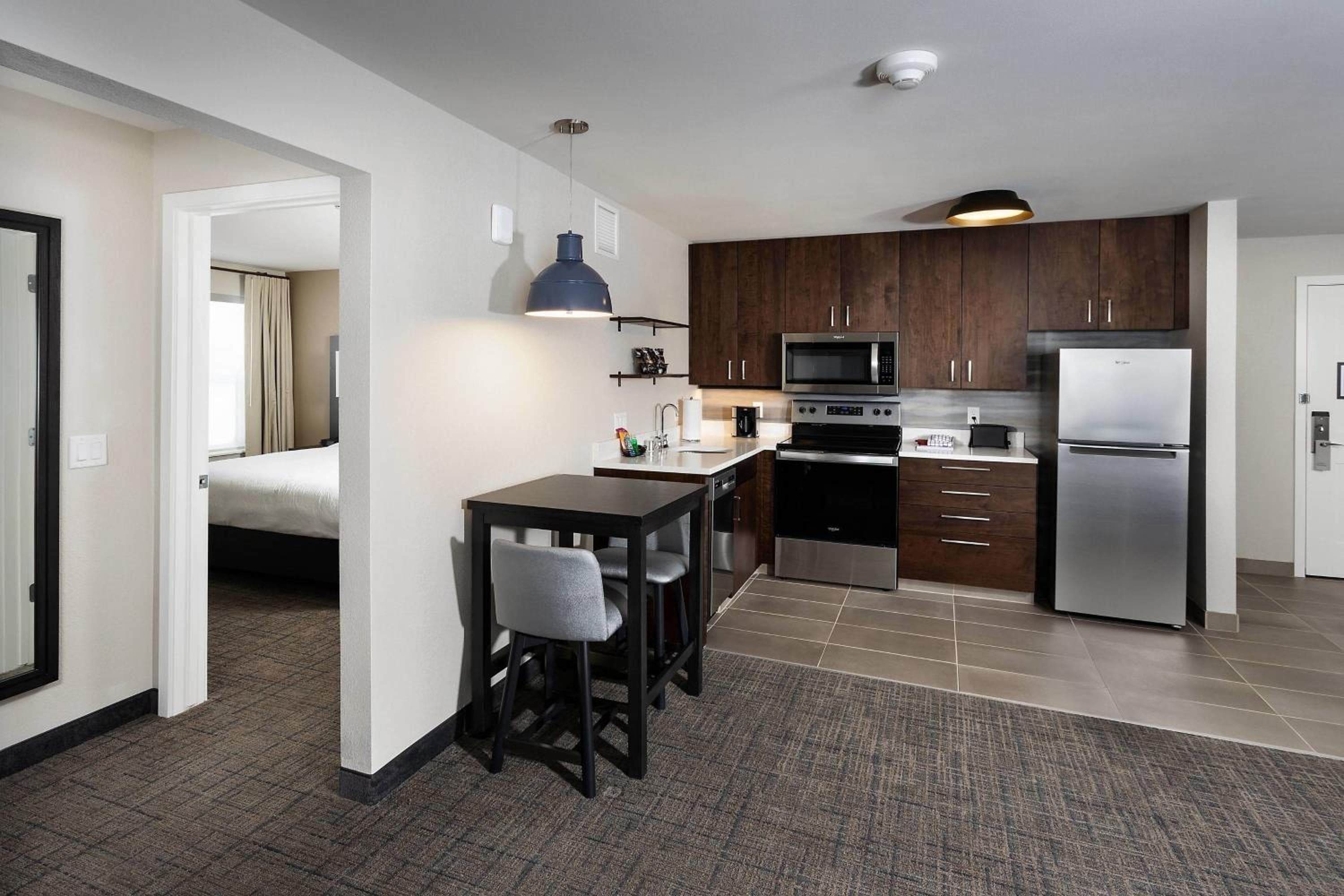 Residence Inn by Marriott Milwaukee Brookfield