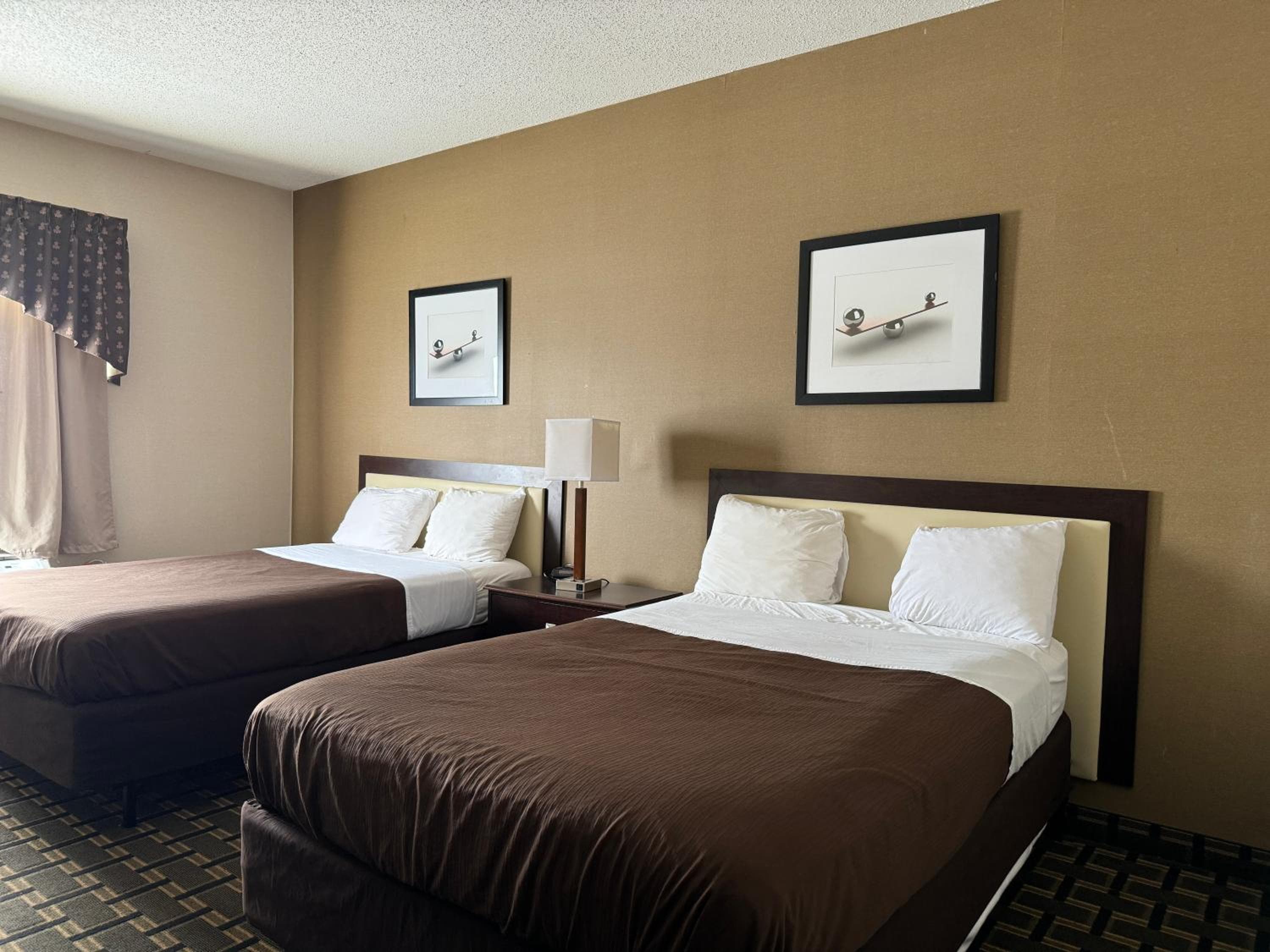 FairBridge Inn & Suites Batavia-Darien Amusement Park
