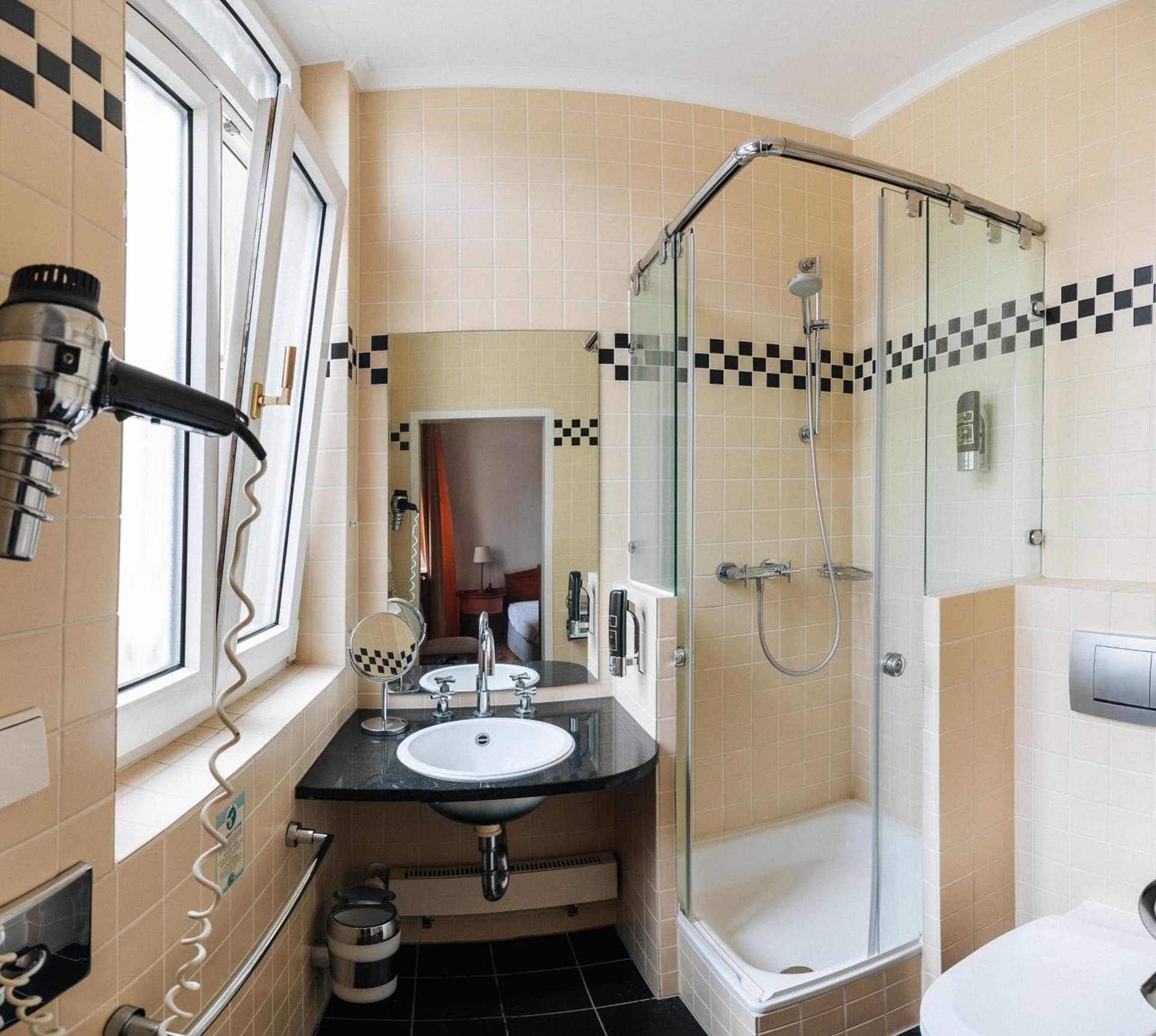 Celine Hotel