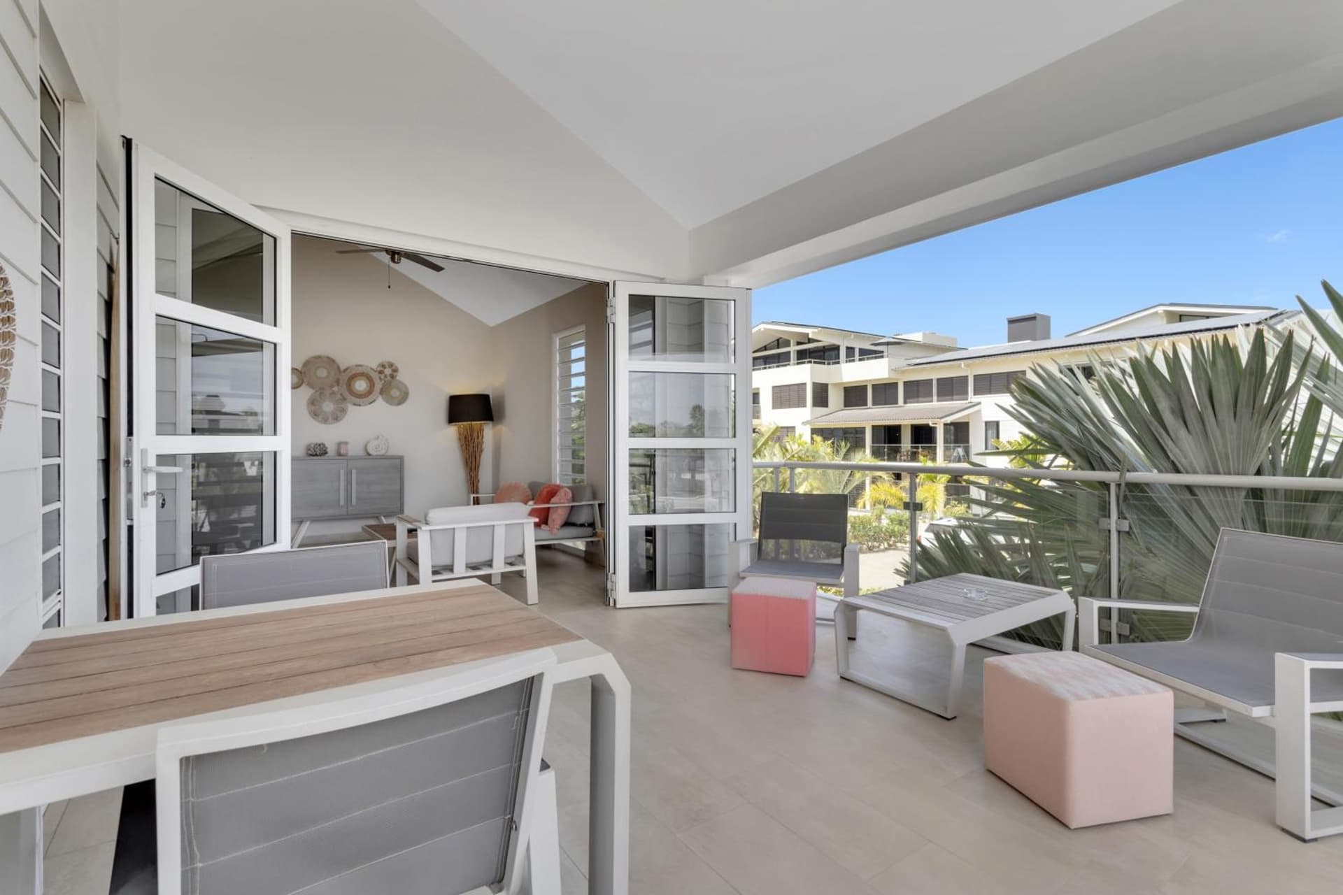 Delfins Beach Resort Bonaire, Tapestry Collection by Hilton