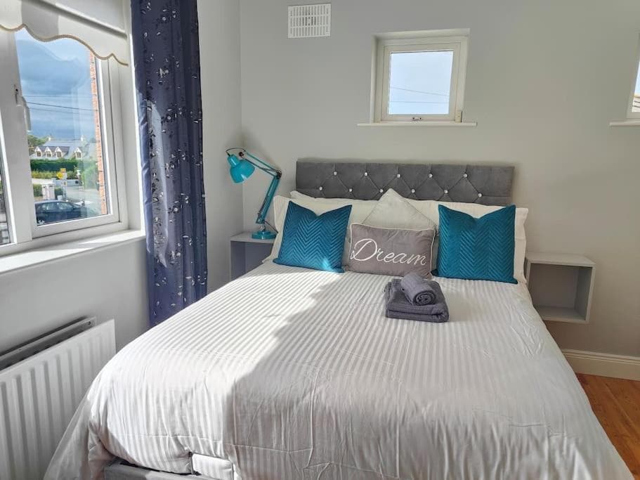 Donabate 5BD Home 10 min to Airport