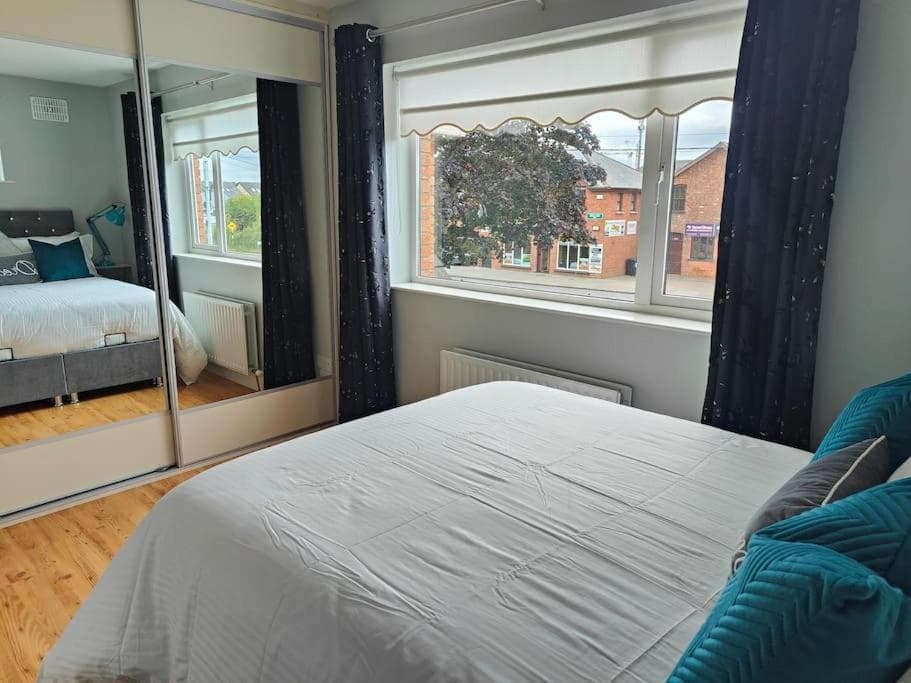 Donabate 5BD Home 10 min to Airport