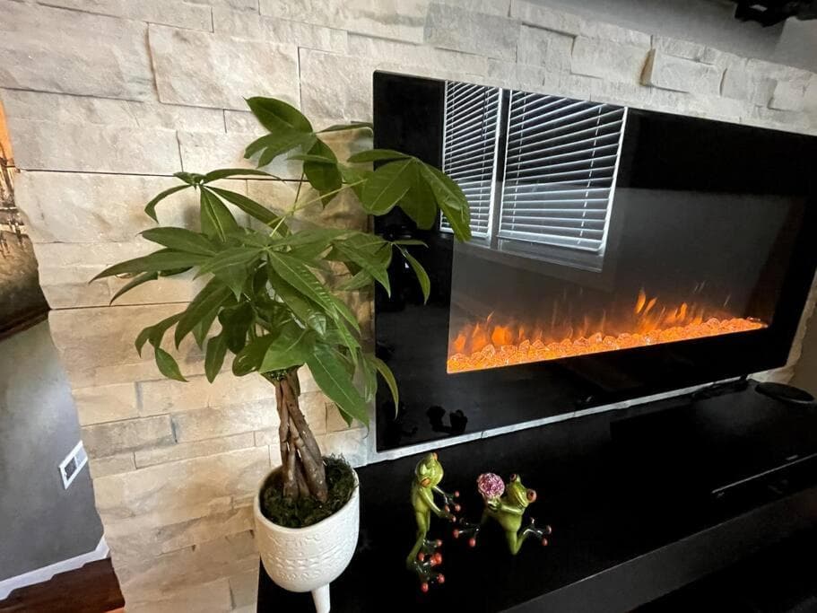 Schaumburg Paradise Oasis with a secret garden and private Pool