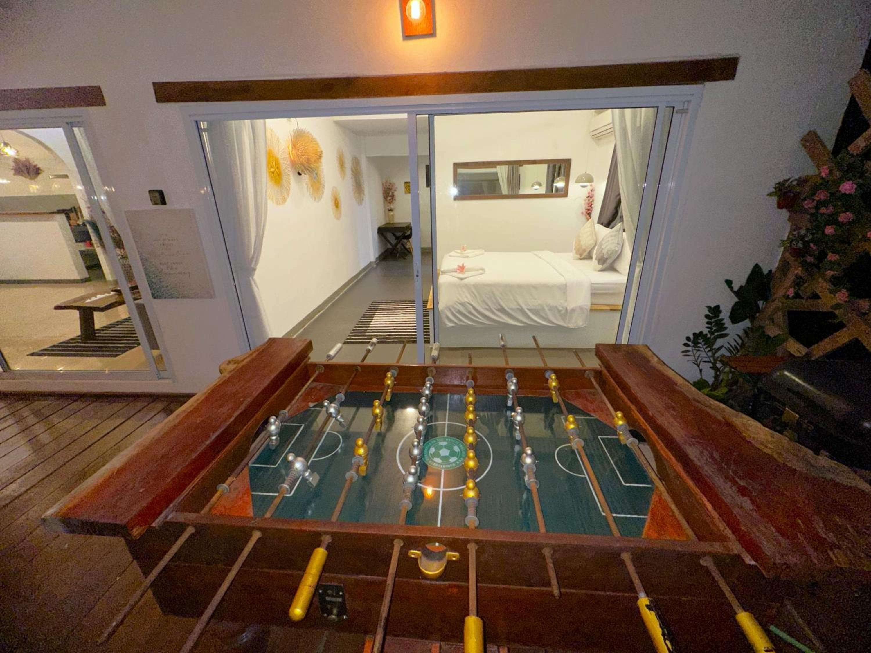 -20 percent OFF! Private BEACH FRONT house Sunset