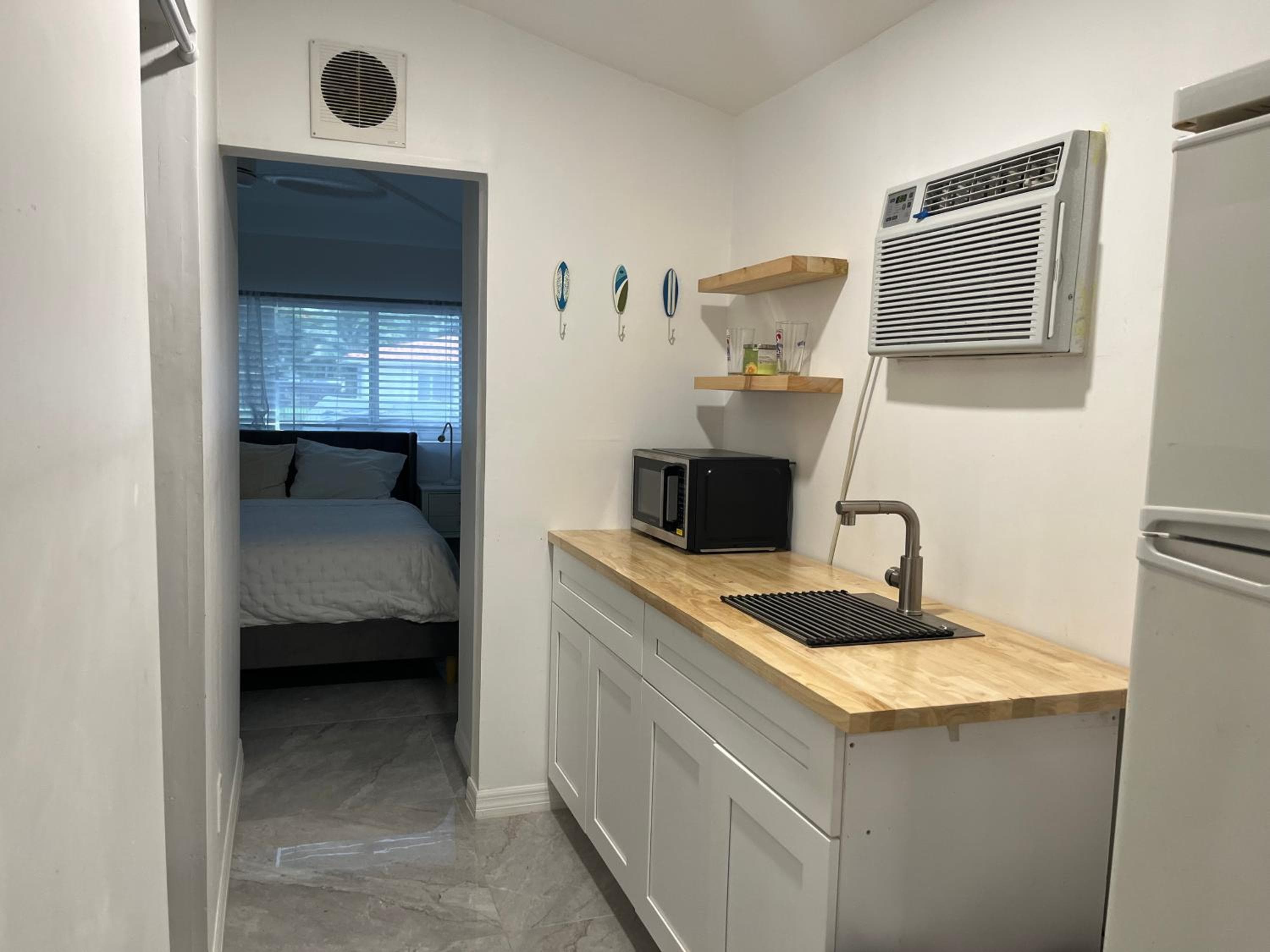 Biscayne Park Guest House