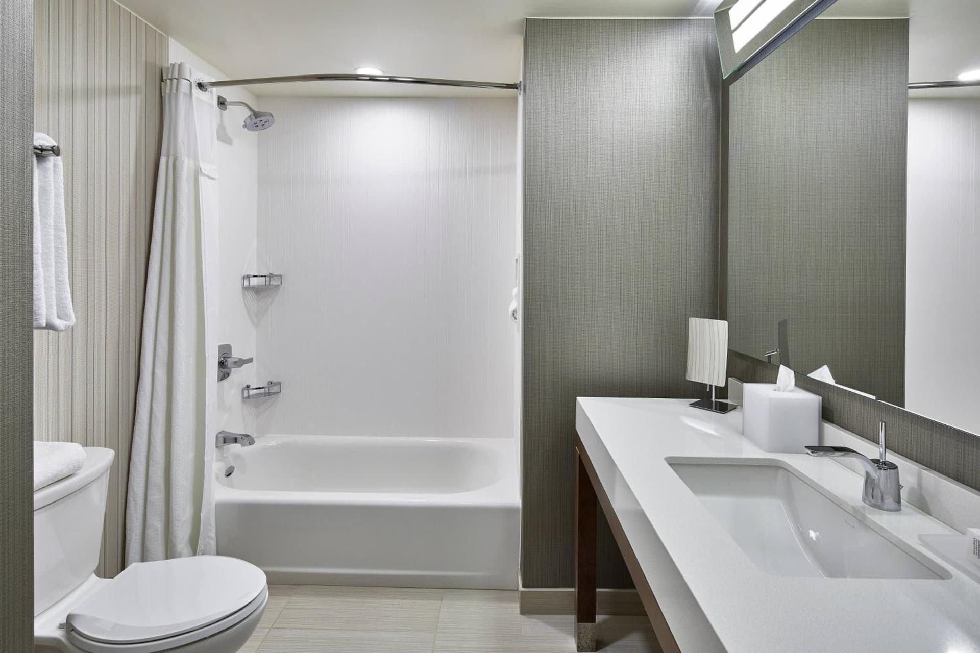 Courtyard by Marriott Albany Airport