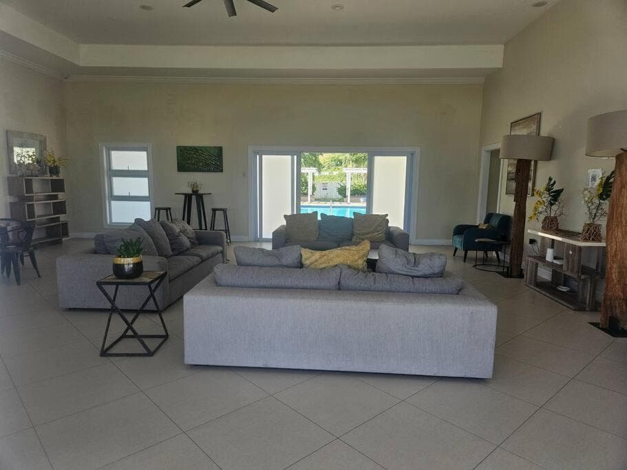 Oceanview Oasis