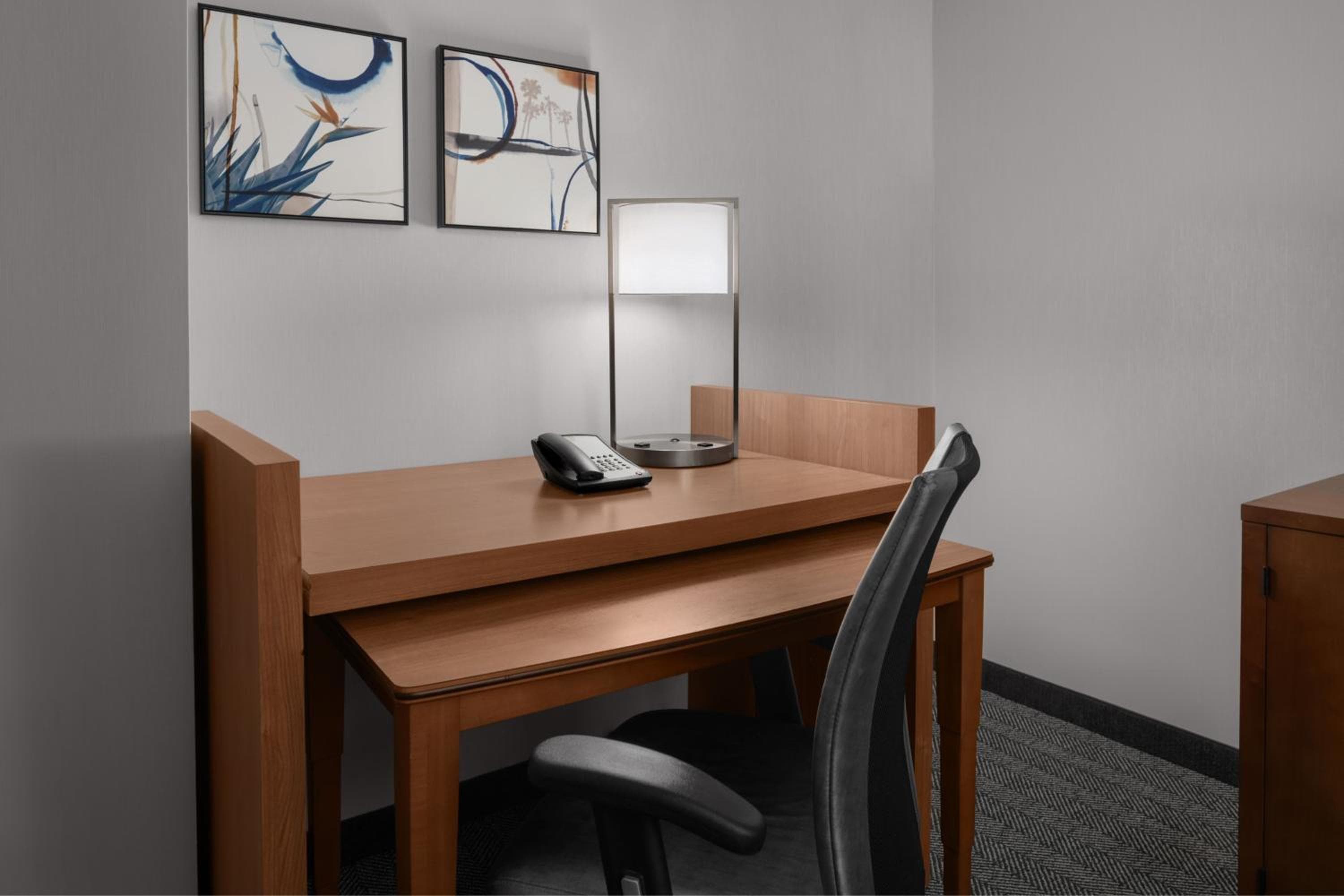 Courtyard by Marriott Cypress Anaheim / Orange County
