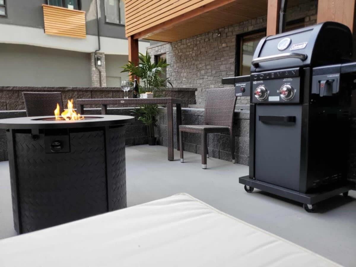 Le Bucheron Stunning Spring Creek Luxury condo