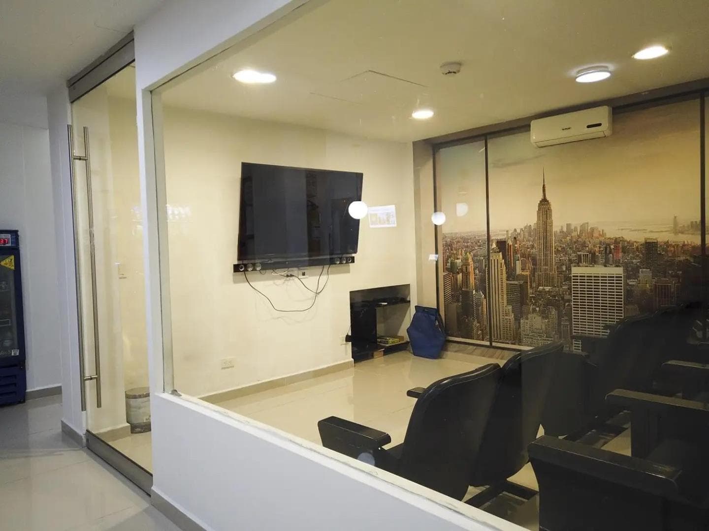 Hostal Lleras Calle 8