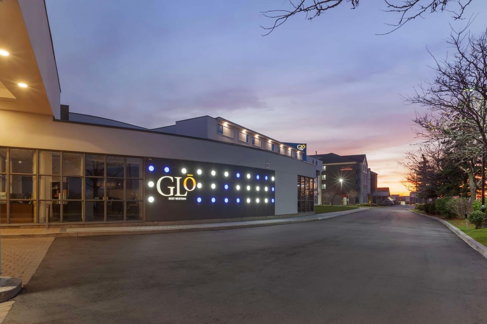 GLō Best Western Toronto Mississauga Corporate Centre