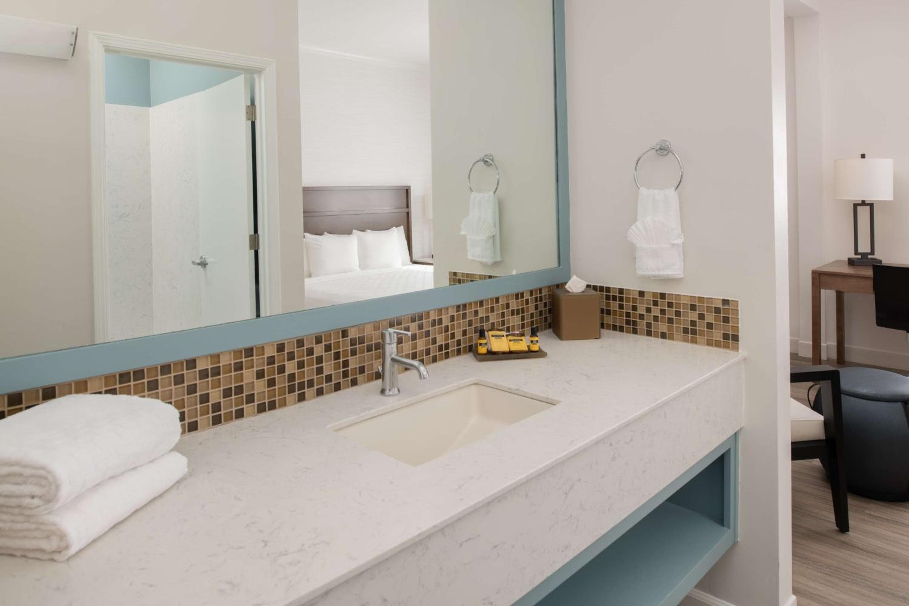Best Western Plus All Suites Inn