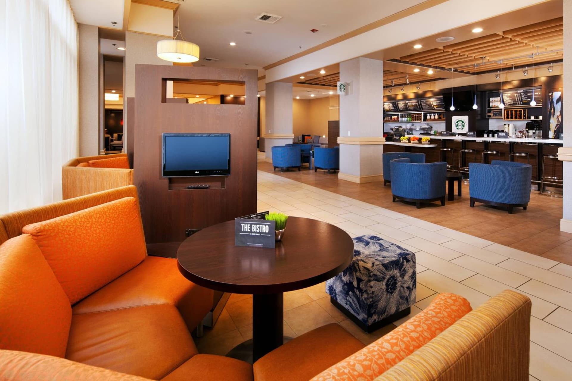 Courtyard by Marriott Baldwin Park