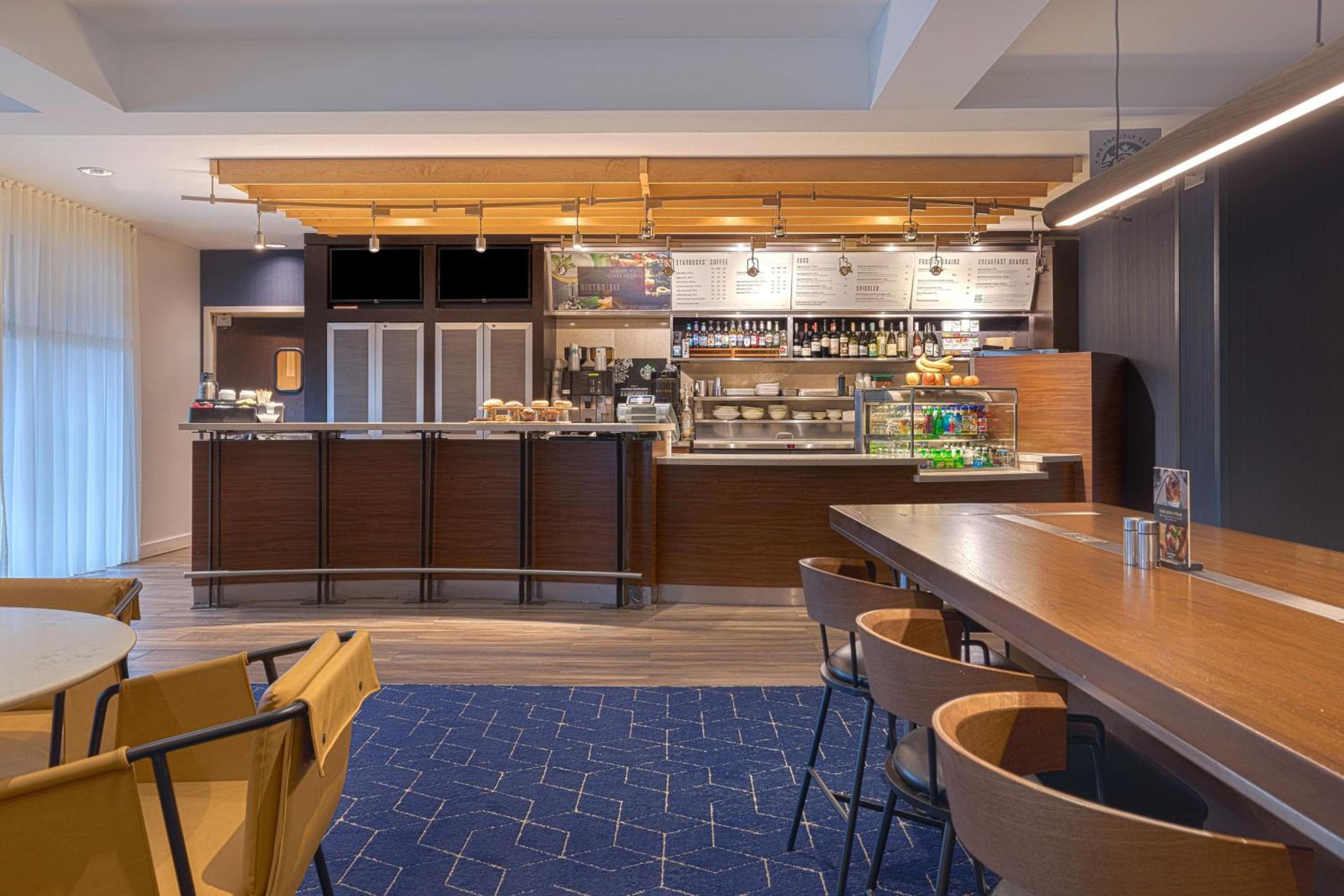 Courtyard by Marriott Portland Southeast/Clackamas