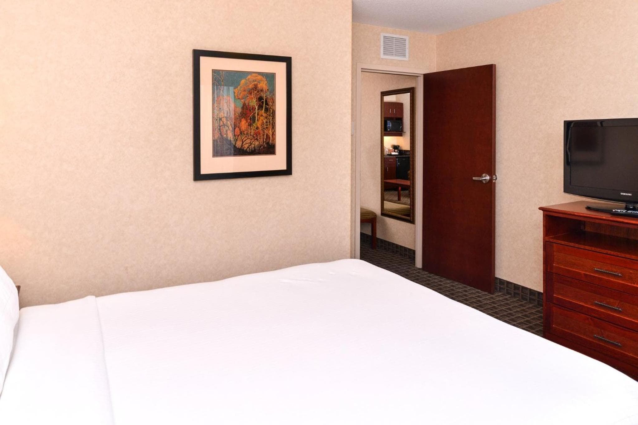 Holiday Inn Express Edmonton North by IHG