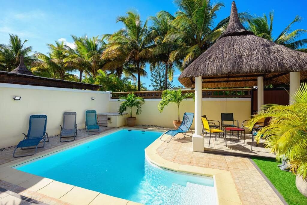 Villa COIN DE MIRE, 4 chambres avec piscine privée à Bain Boeuf