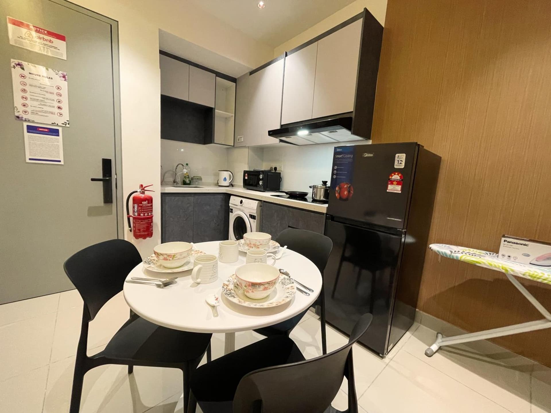 121 Residences by The Homez Near One Utama, Starling Mall, Atria