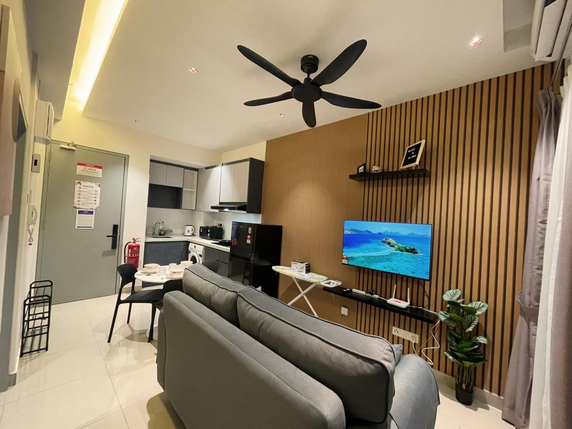 121 Residences by The Homez Near One Utama, Starling Mall, Atria