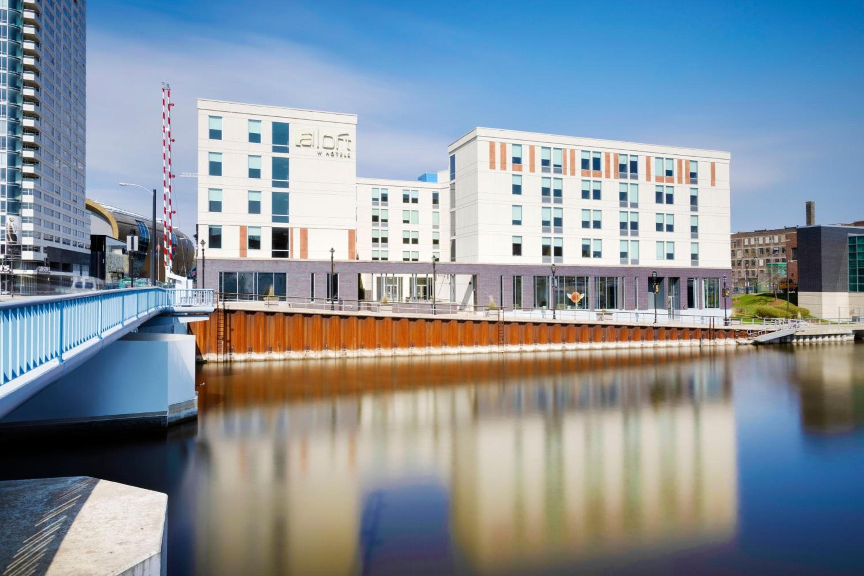 Aloft by Marriott Milwaukee Downtown