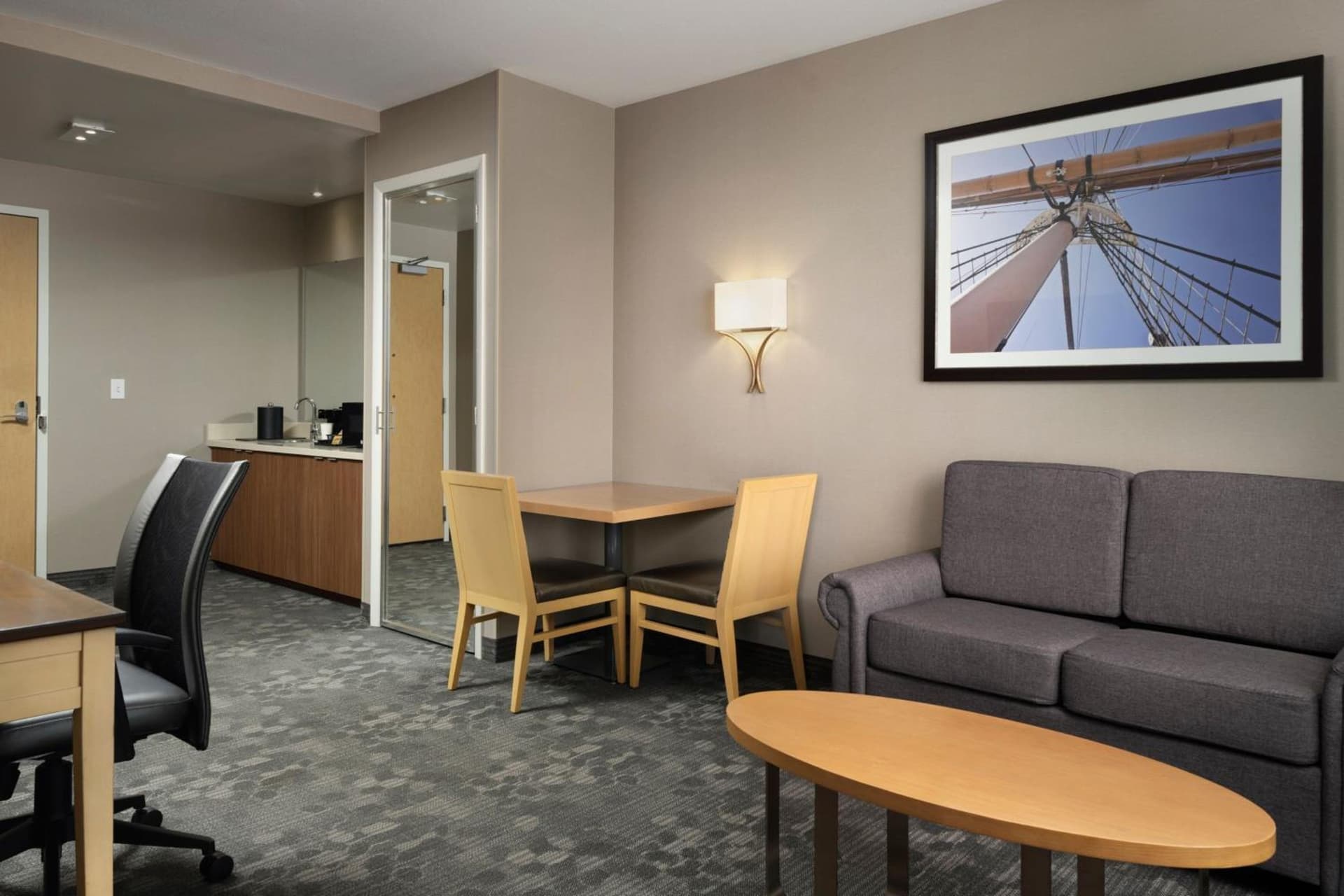 Courtyard by Marriott Erie Bayfront