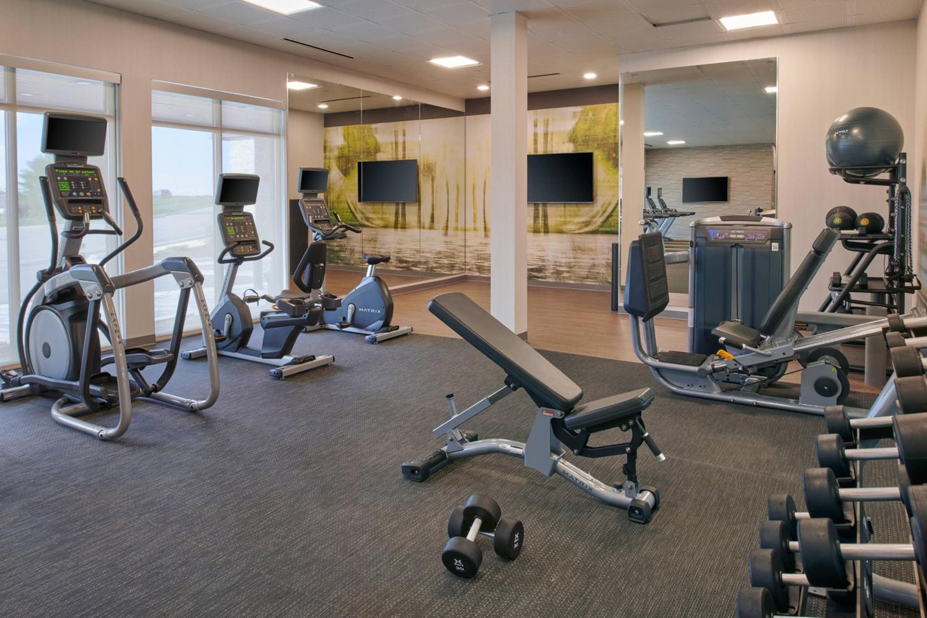 Courtyard by Marriott Petoskey at Victories Square