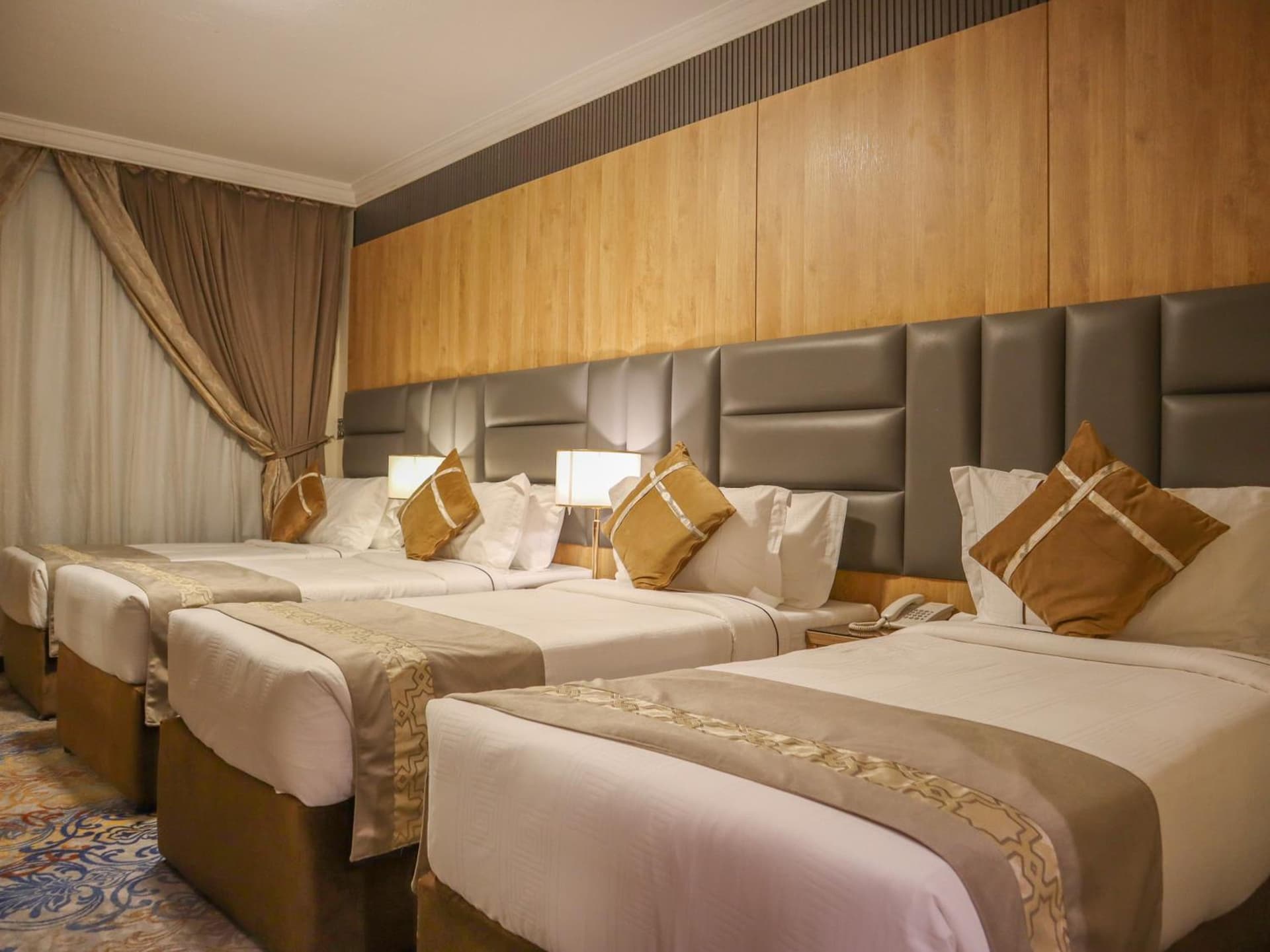 Zowar Alalami Hotel - فندق زوار العالمي