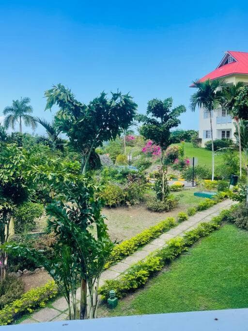 Ocho Rios Retreat