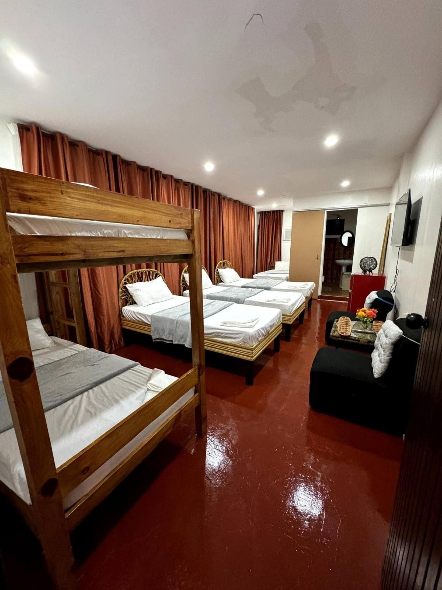 Ohwa's Guesthouse