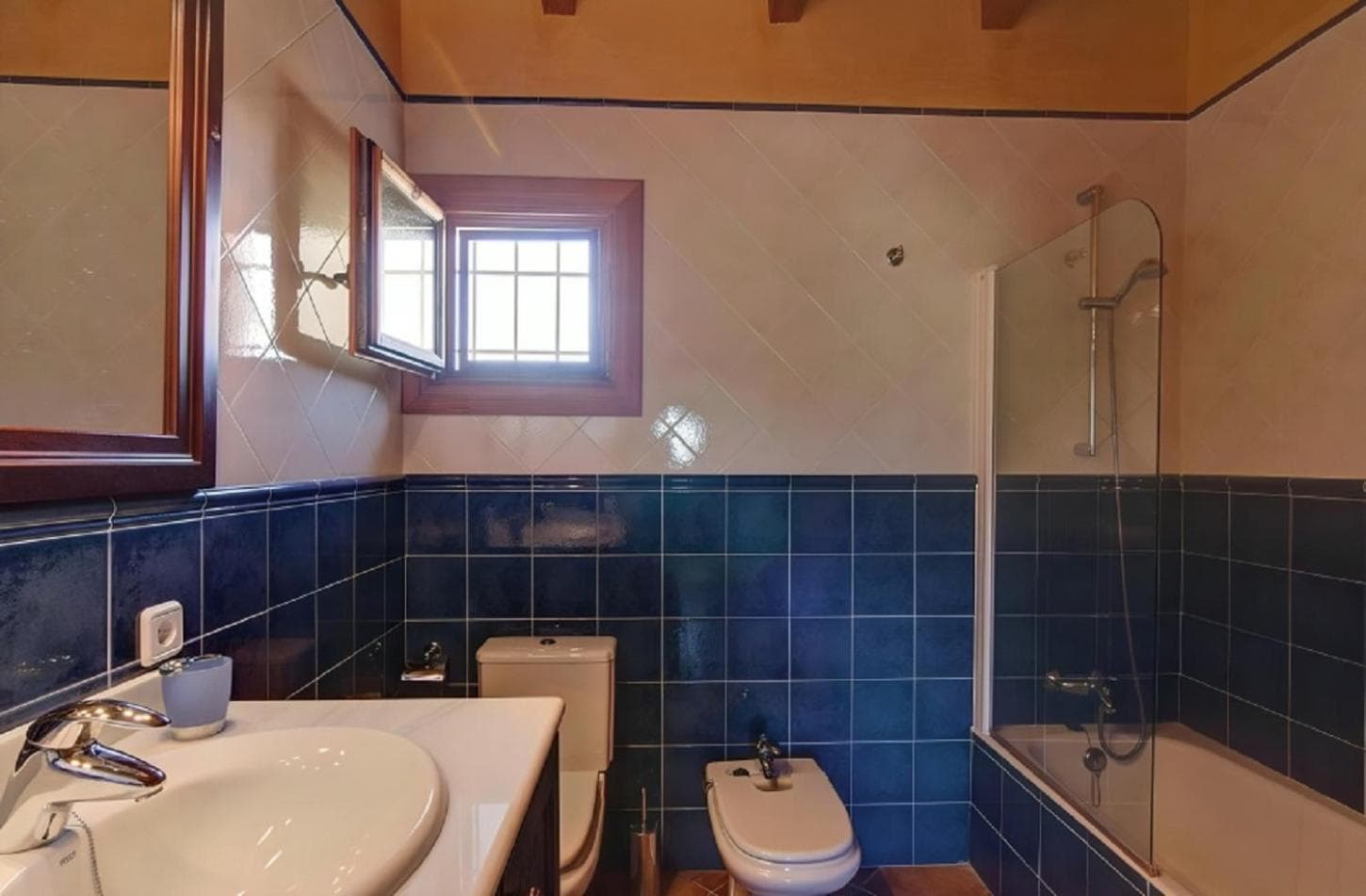 Villa Cas Mestre con piscina en entorno rural