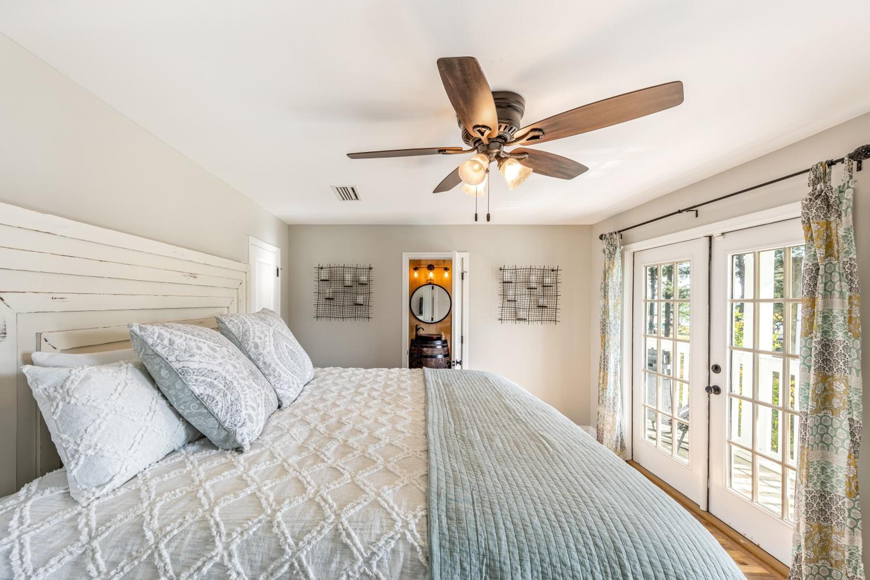 Gorgeous Bay-View Home 10 Min From Grayton Beach