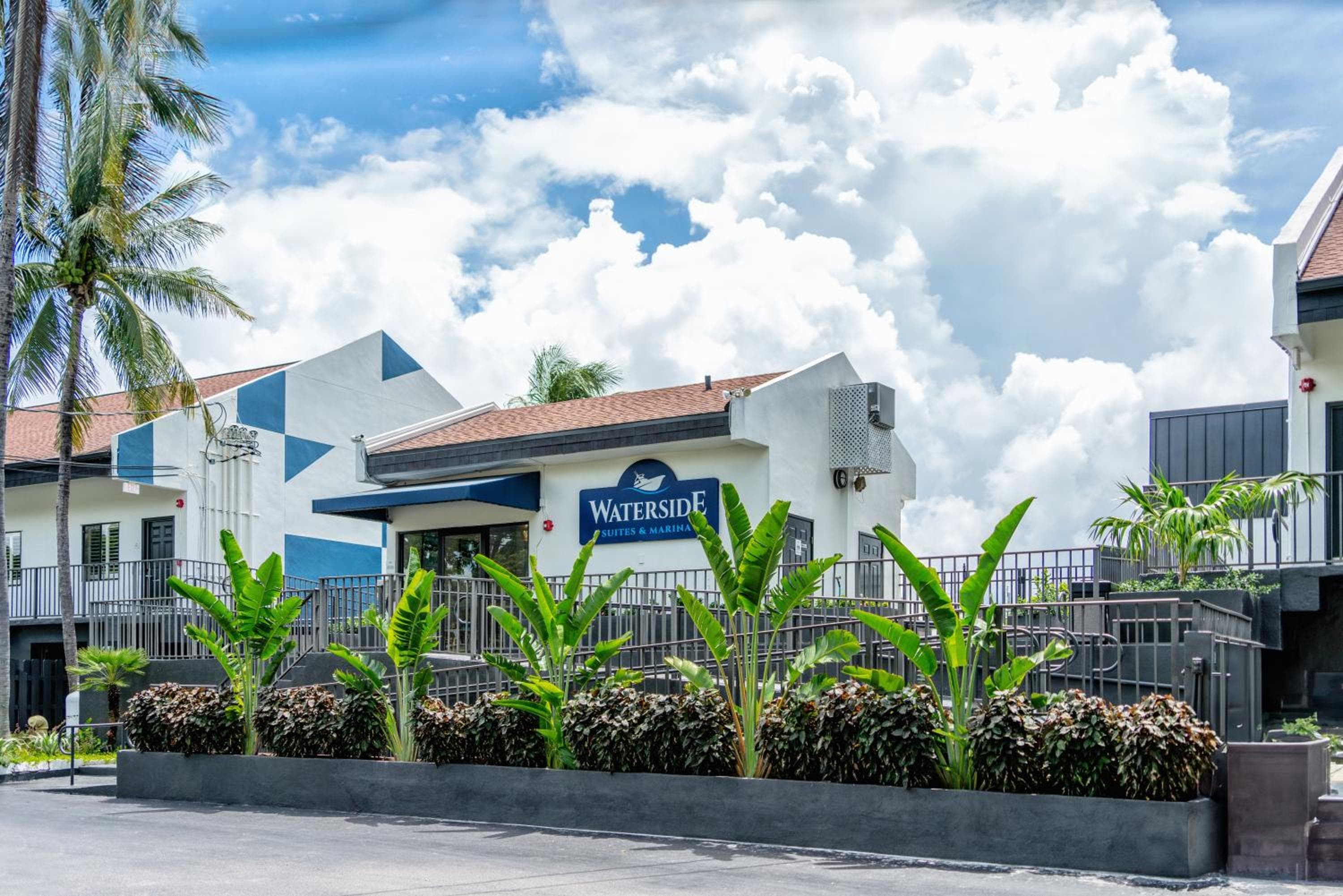Waterside Suites and Marina