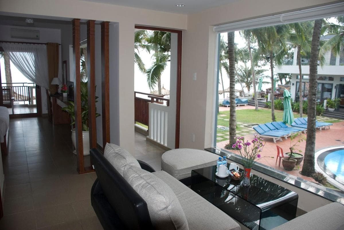 Canary Beach Resort