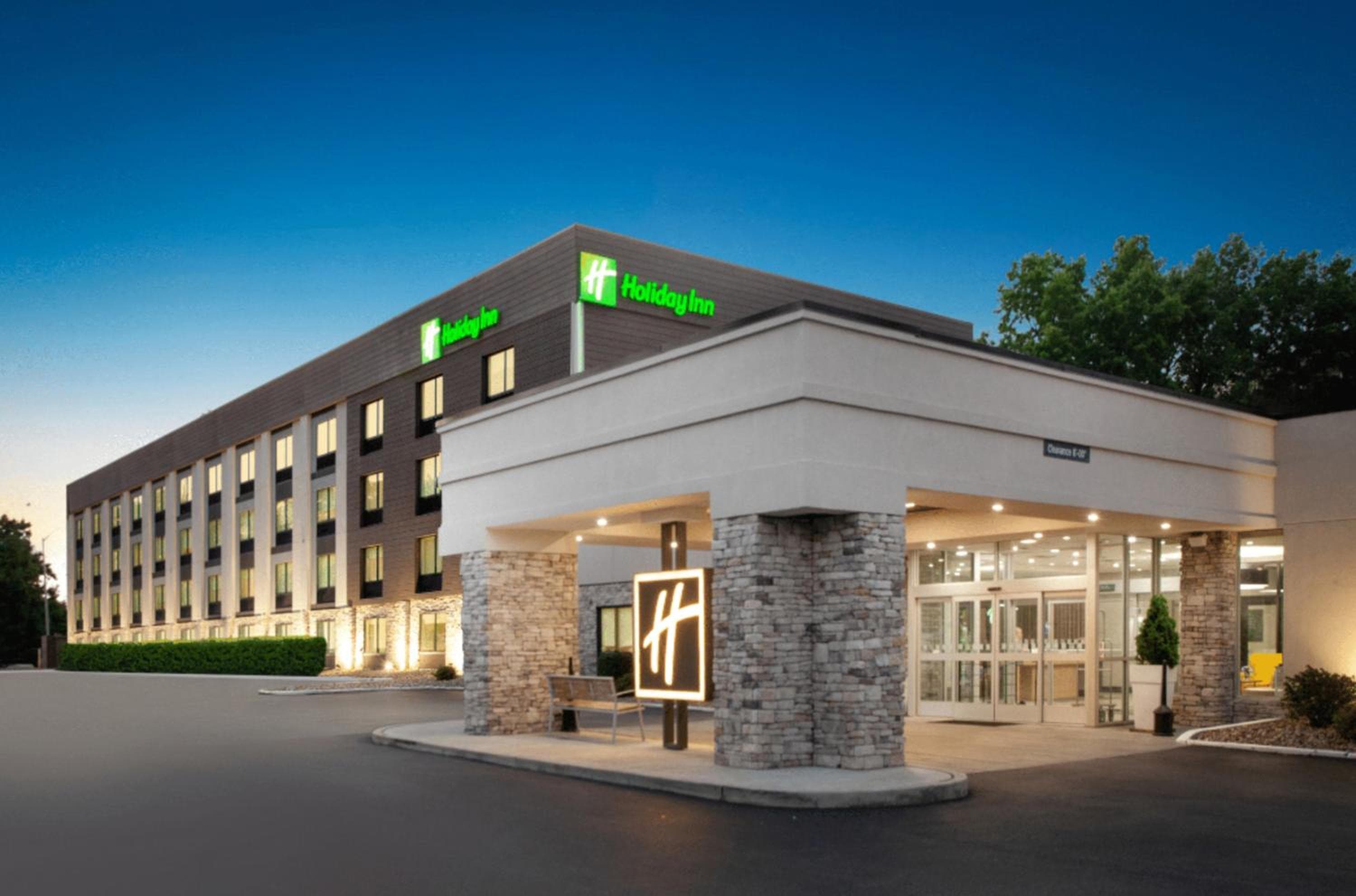 Holiday Inn Cleveland-Mayfield by IHG