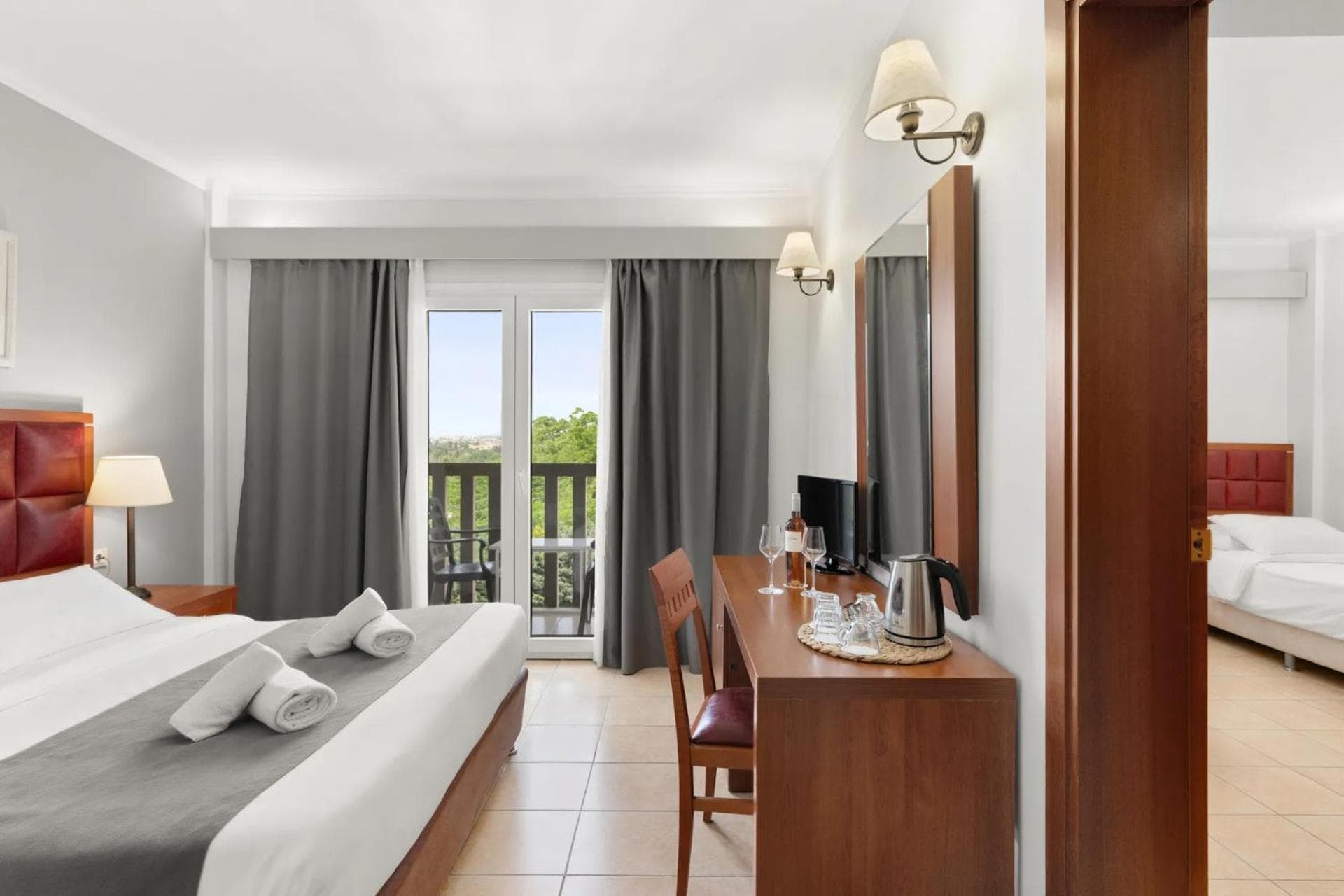 Ariti Grand Hotel