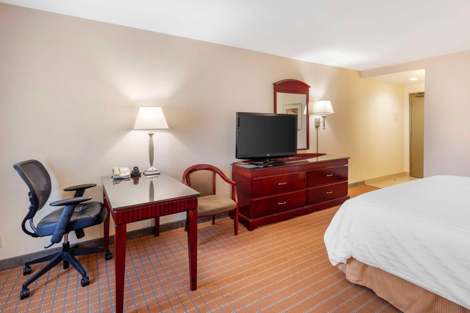 Best Western Plus West Covina Inn