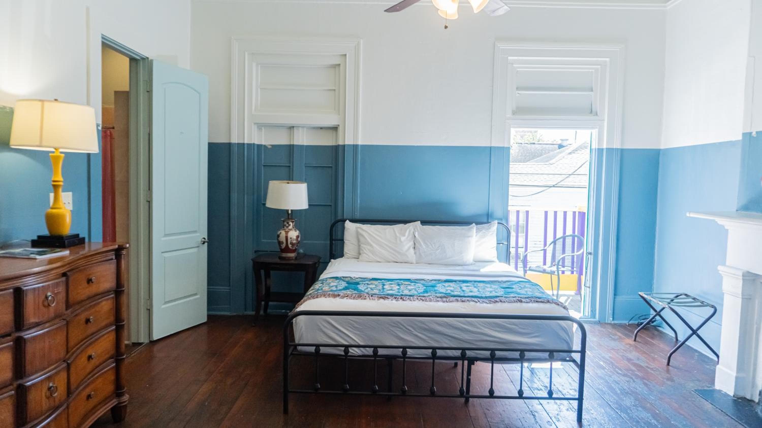 Historic Mardi Gras Inn