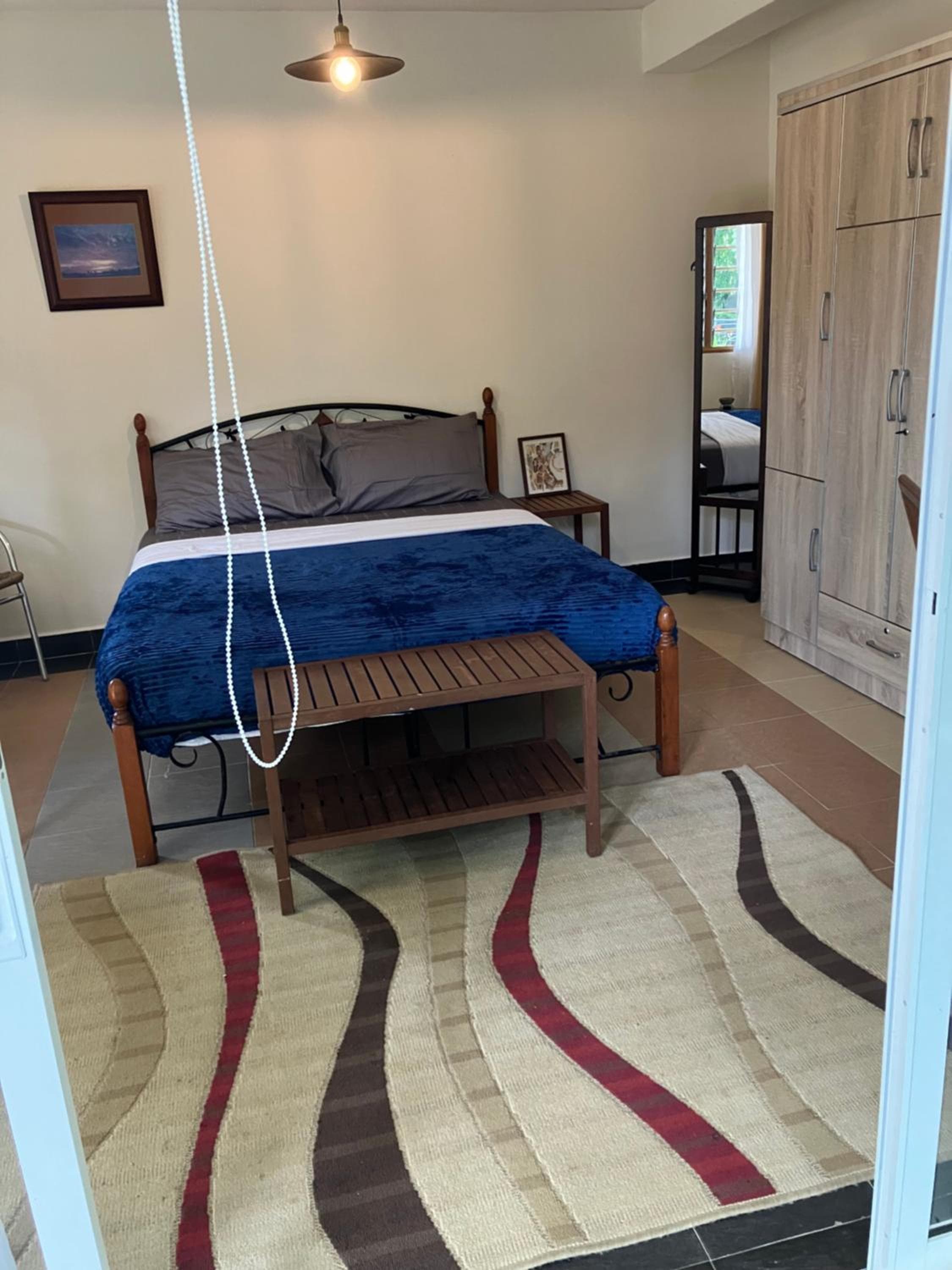 Sunset Hill Villas- Crystal Studio - Ruby Room