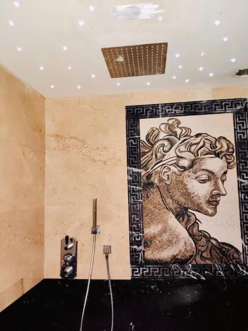 Luxe apartment Spa-Hammam views centre pkg Luxemburg