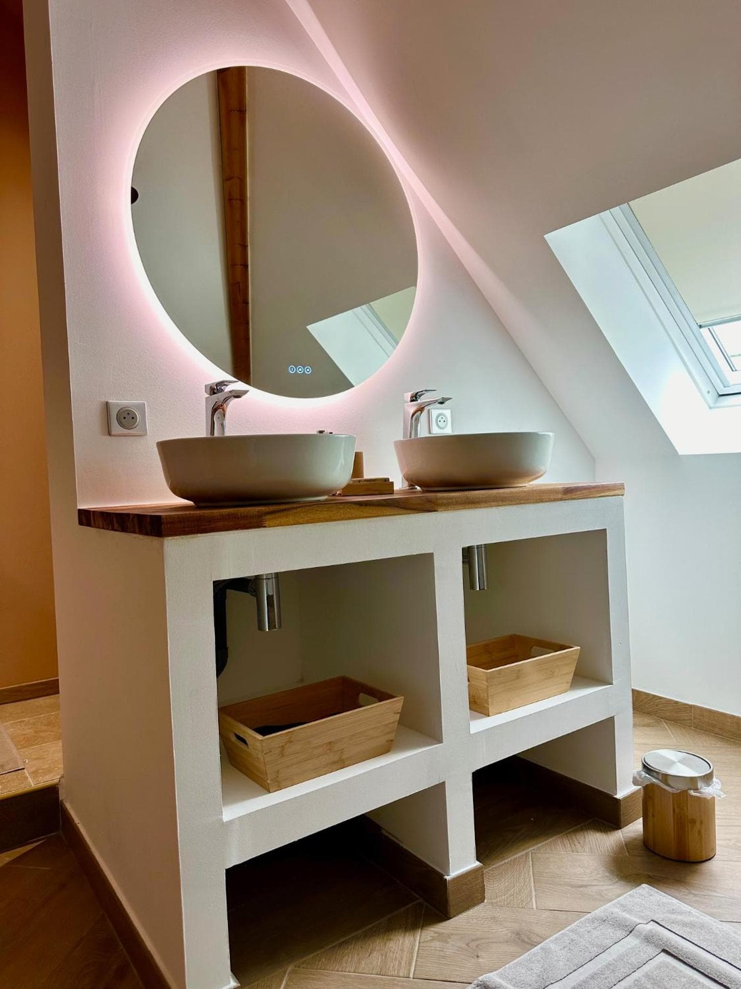 Le Roquefeuil- T4 Duplex 3 chambres-6 p-calme-St-Gilles les bains